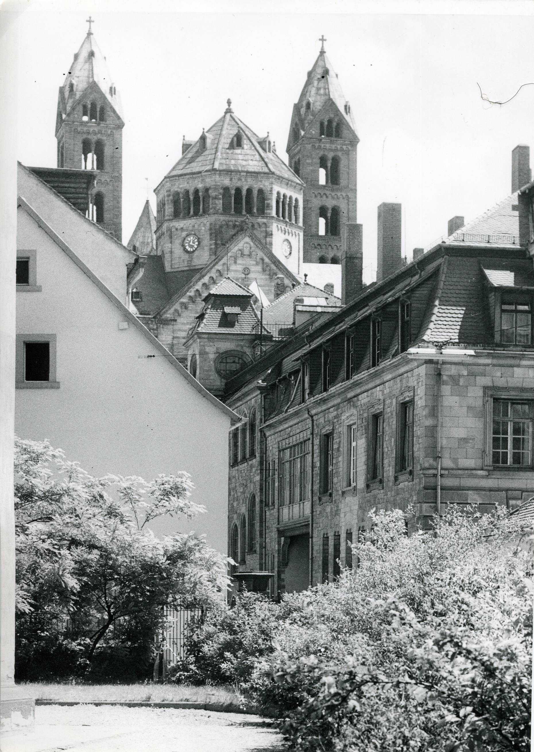Fotografie "Kaiserdom Speyer (Ansicht Glockenturm) (Historisches Museum der Pfalz, Speyer CC BY-NC)