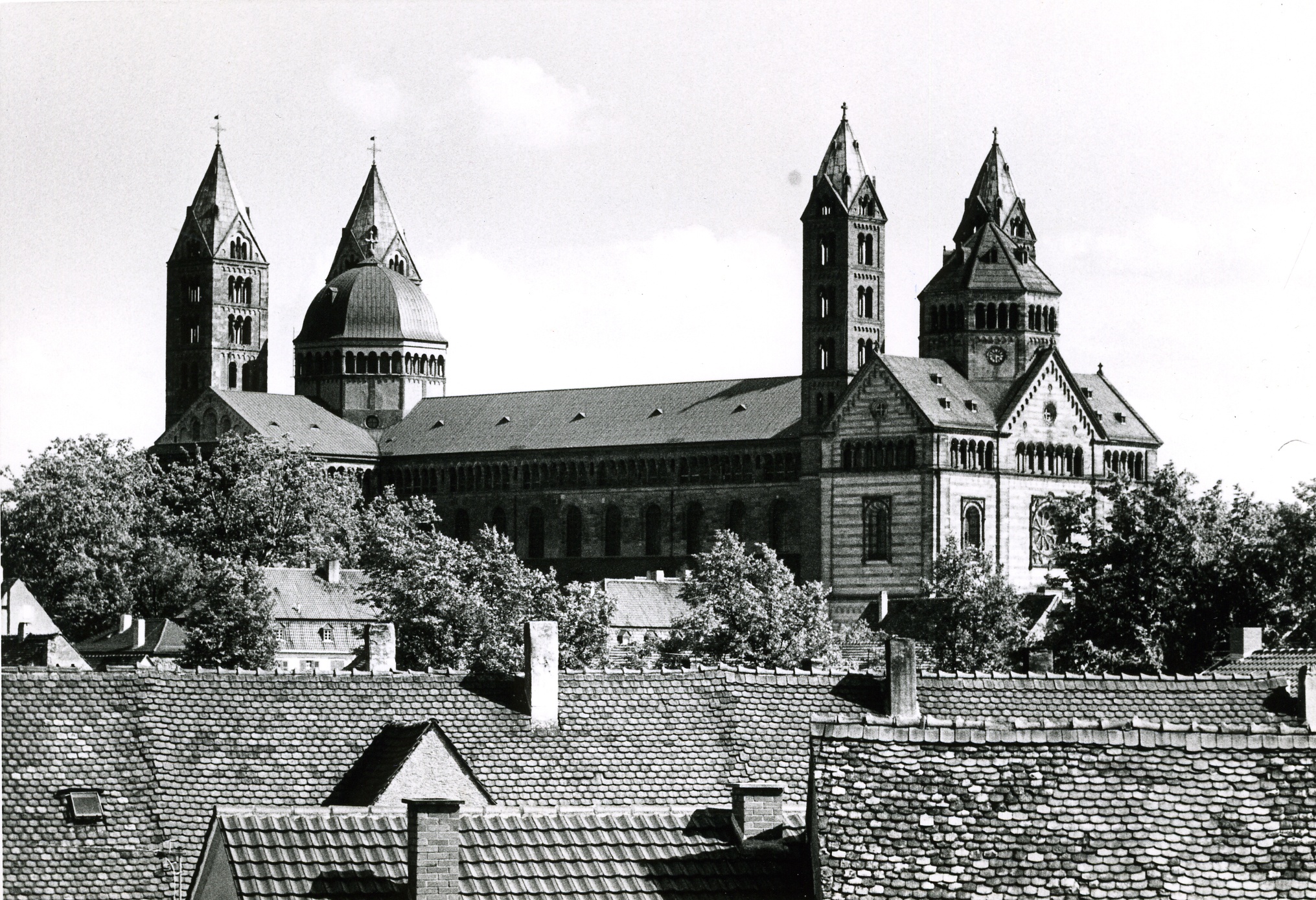 Fotografie "Kaiserdom Speyer (Ansicht von Norden III)" (Historisches Museum der Pfalz, Speyer CC BY-NC)