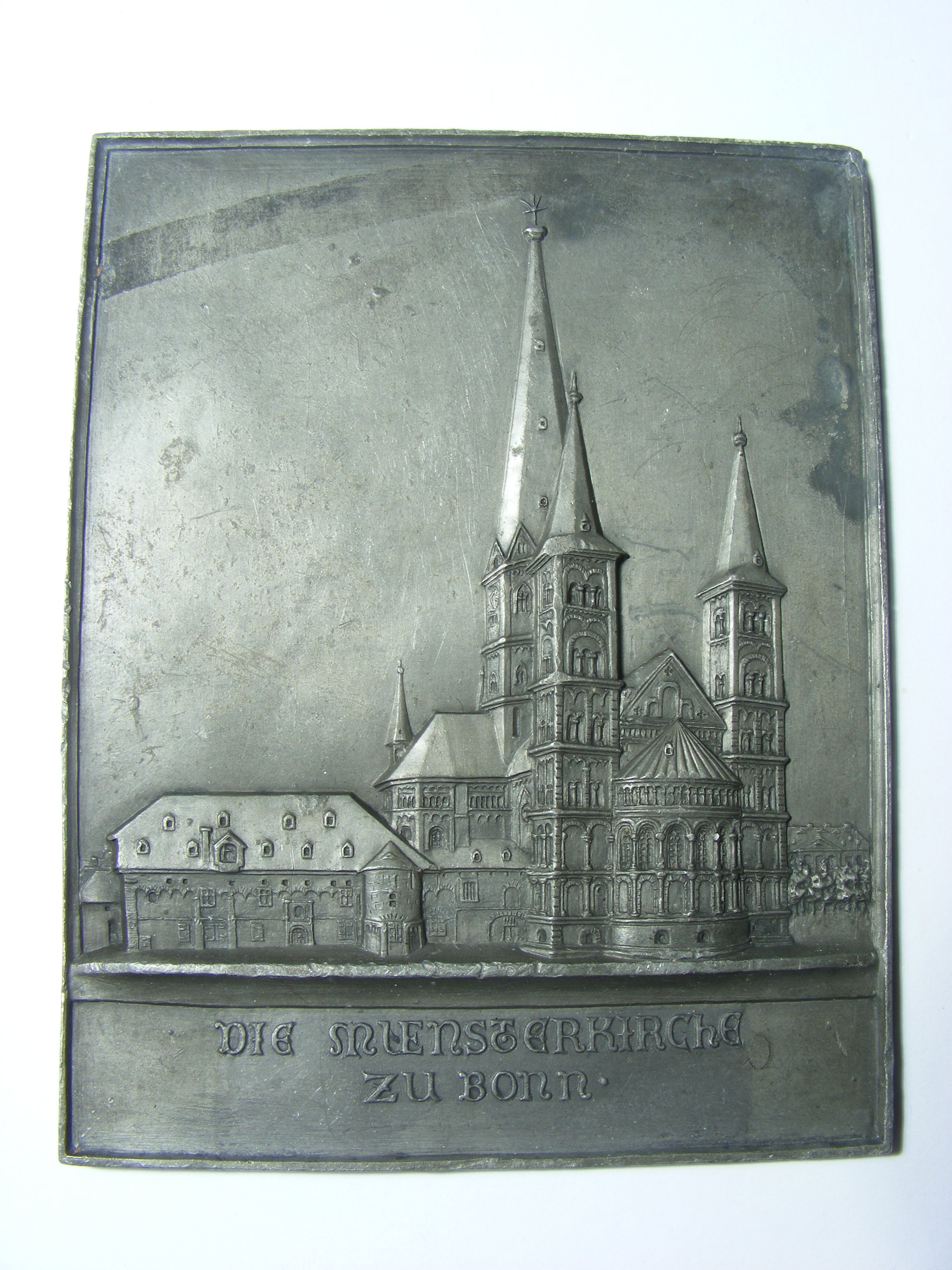 Sayner Neujahrsplakette 1825, Münsterkirche zu Bonn, Bleimodell (Rheinisches Eisenkunstguss-Museum CC BY-NC-SA)