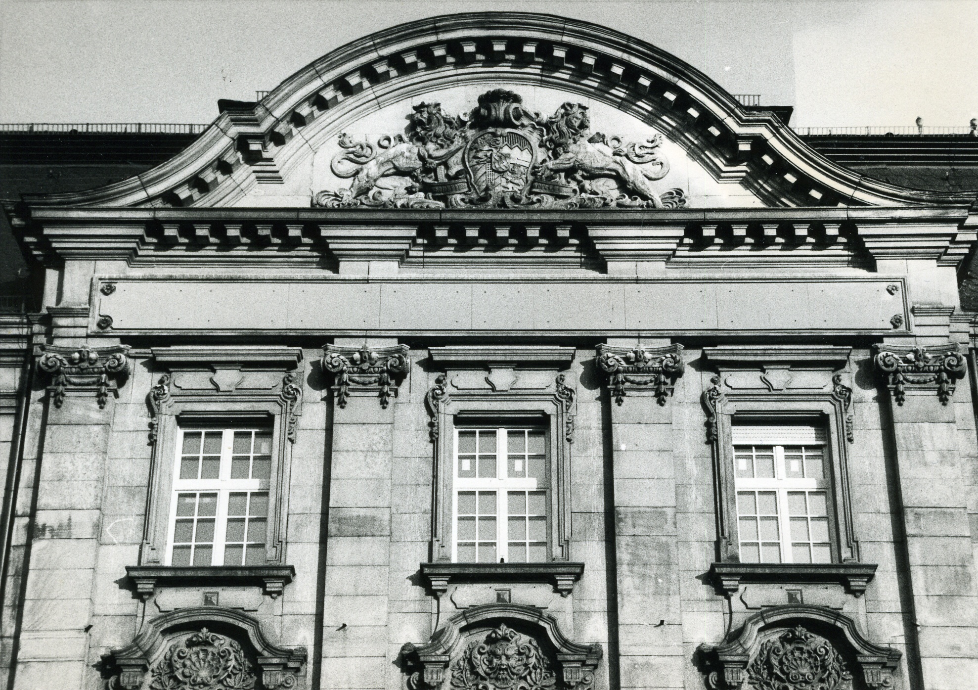 Fotografie "Postgebäude (IV)" (Historisches Museum der Pfalz, Speyer CC BY-NC)