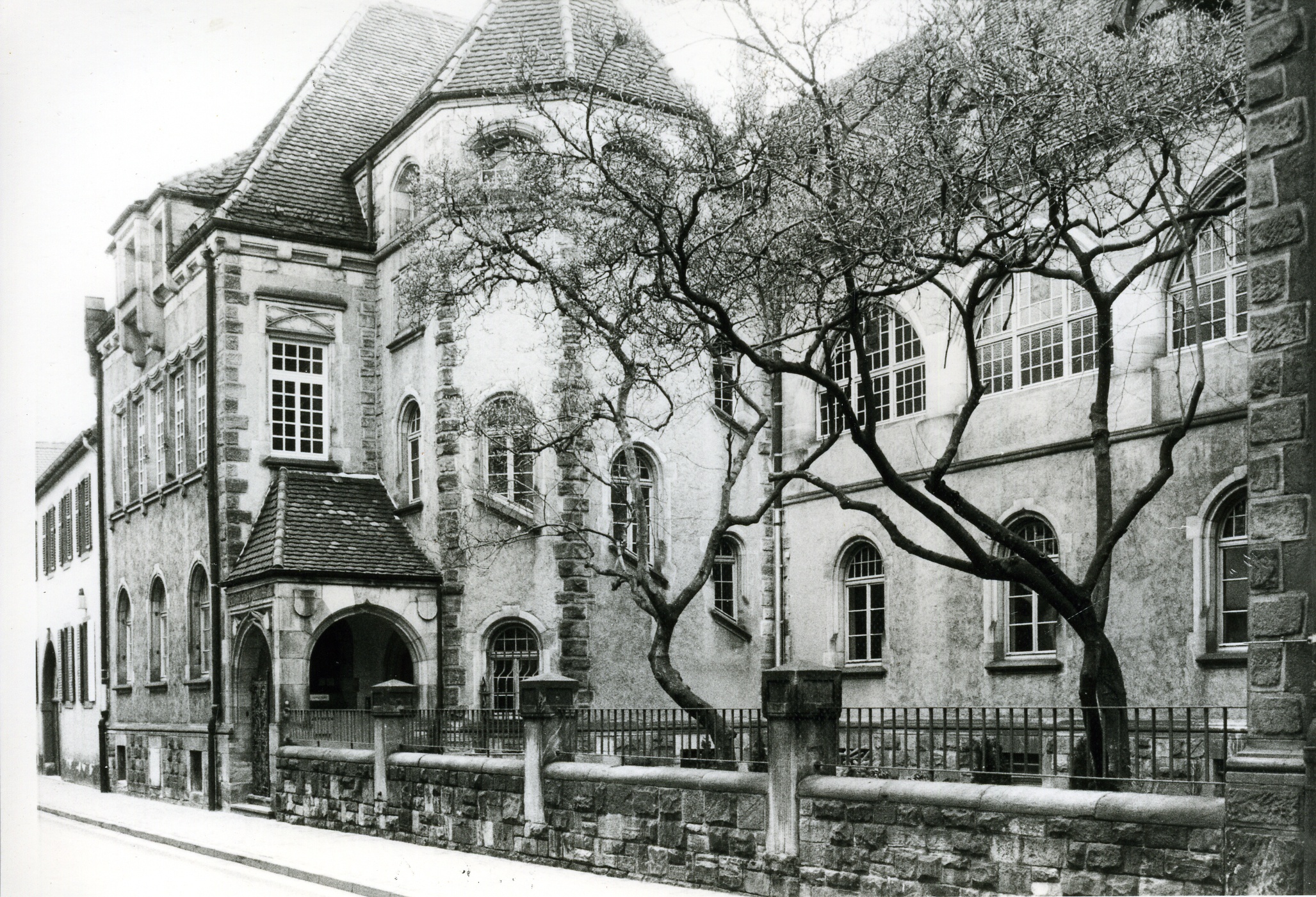 Fotografie "Kleine Pfaffengasse (XI)" (Historisches Museum der Pfalz, Speyer CC BY-NC)