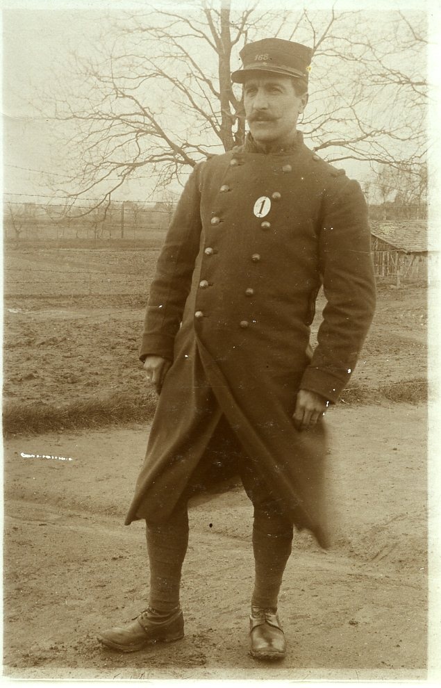 Fotografie "Kriegsgefangener französischer Soldat, Landau-Ebenberg" (Historisches Museum der Pfalz, Speyer CC BY)