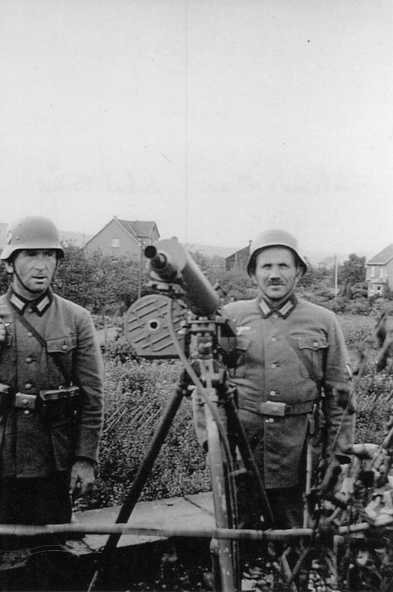 Wachsoldaten an der Brücke von Remagen (Heimatmuseum und -Archiv Bad Bodendorf CC BY-NC-SA)