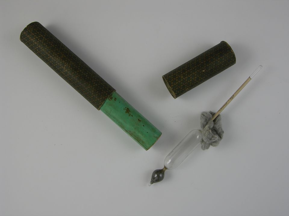 Pappfutteral mit Acetometer (Essigwaage) (Historisches Museum der Pfalz, Speyer CC BY)