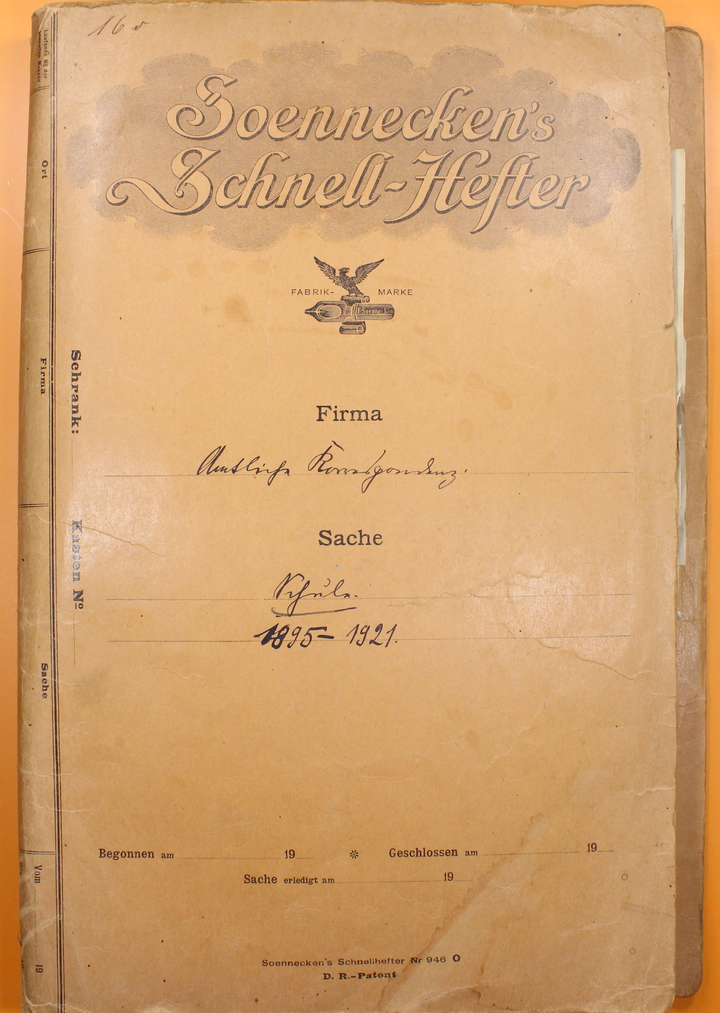 Schutzdeckel "Sonnecken´s Schnell-Hefter für die Kanzleiabheftung (Heimatmuseum und -Archiv Bad Bodendorf CC BY-NC-SA)