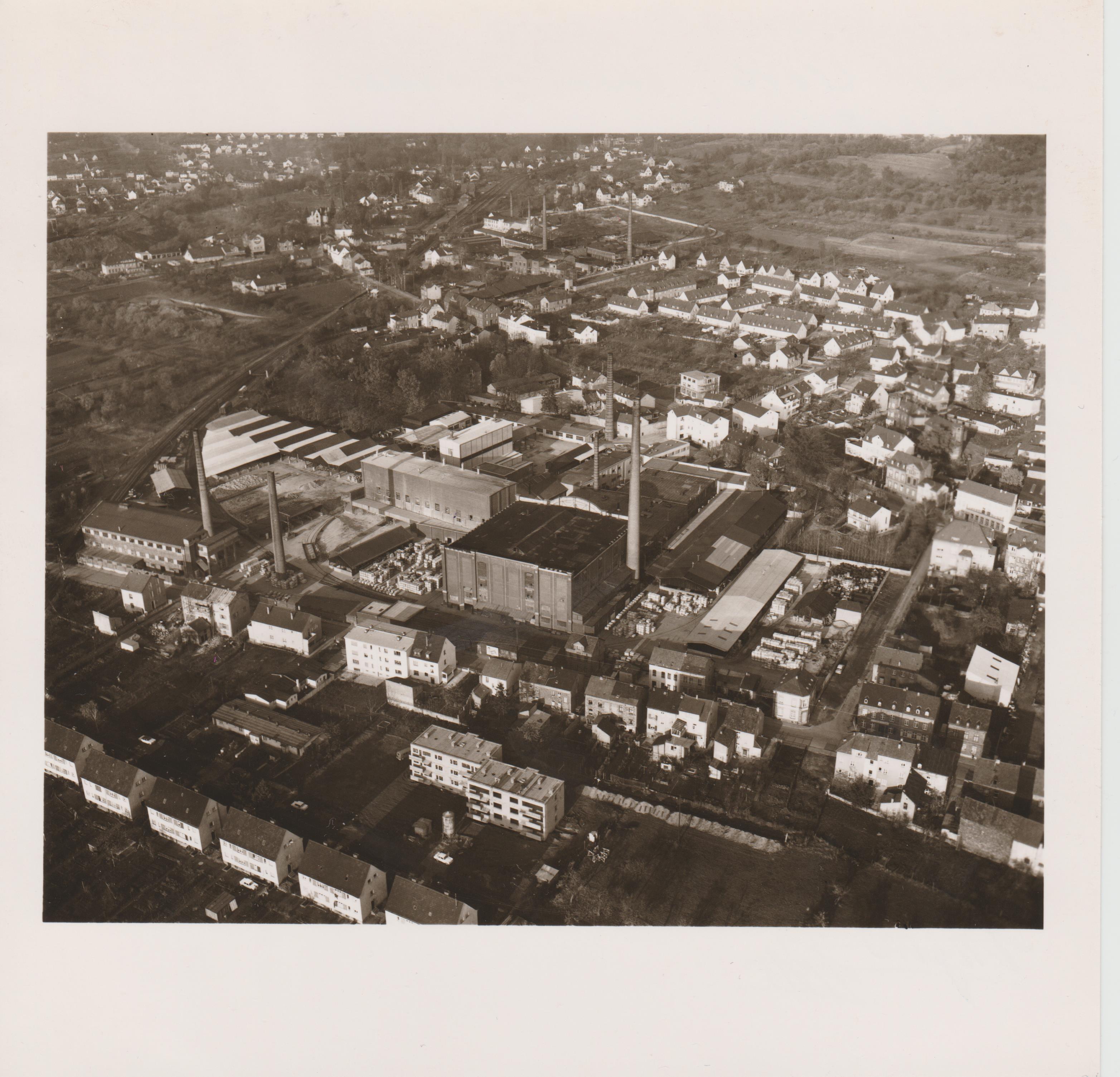 Luftaufnahme "Didier-Werke" Bendorf 1964 (REM CC BY-NC-SA)