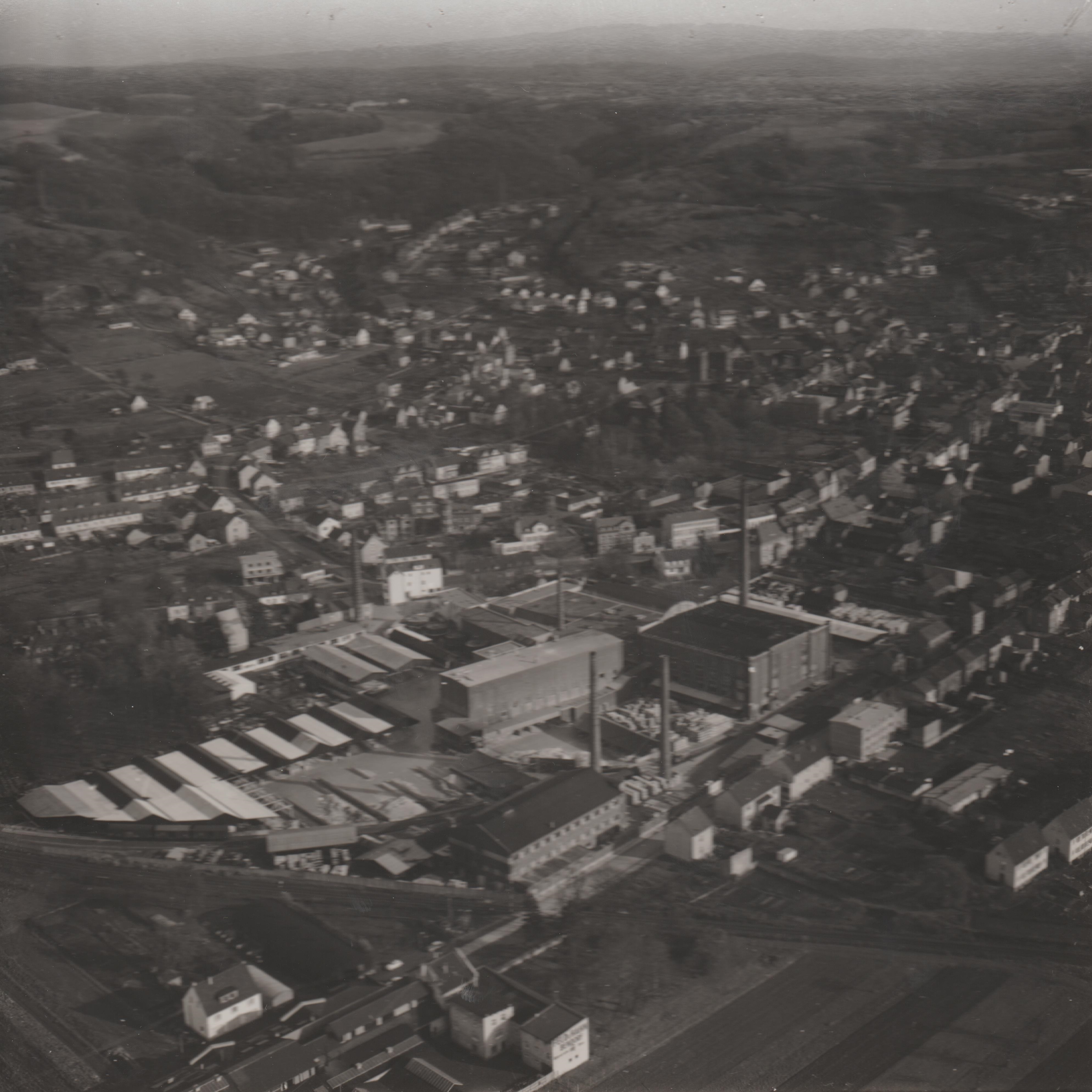 Luftaufnahme "Didier-Werke" Bendorf um 1960 (REM CC BY-NC-SA)