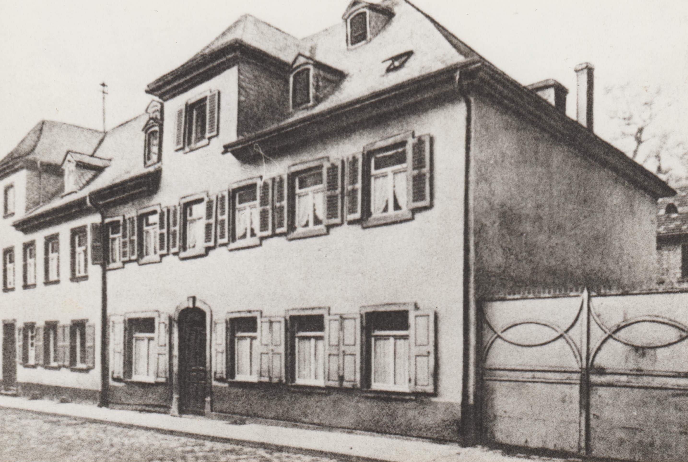 Obere Bachstrasse in Bendorf 1927/28, Schuhhaus Fries (REM CC BY-NC-SA)