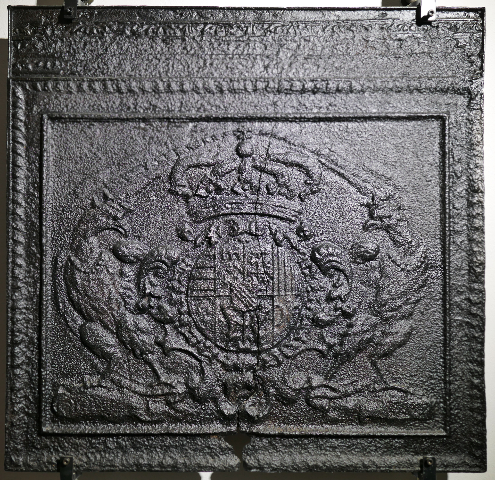 Kaminplatte, Wappen von Lothringen (Volkskunde- und Freilichtmuseum Roscheider Hof CC0)