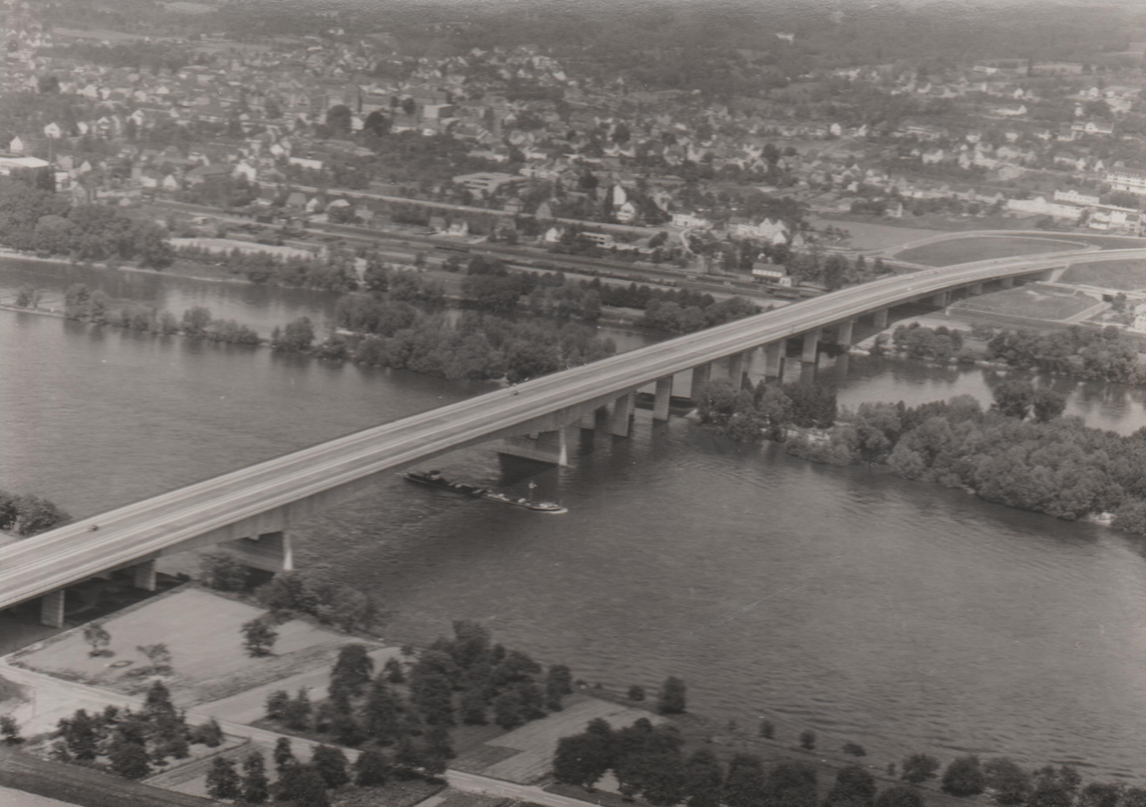 Luftaufnahme "Rheinbrücke Bendorf" (REM CC BY-NC-SA)