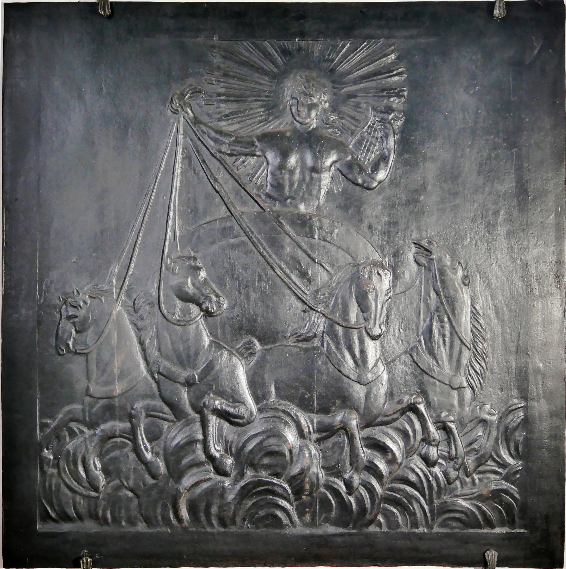 Kaminplatte, Helios (Volkskunde- und Freilichtmuseum Roscheider Hof CC0)