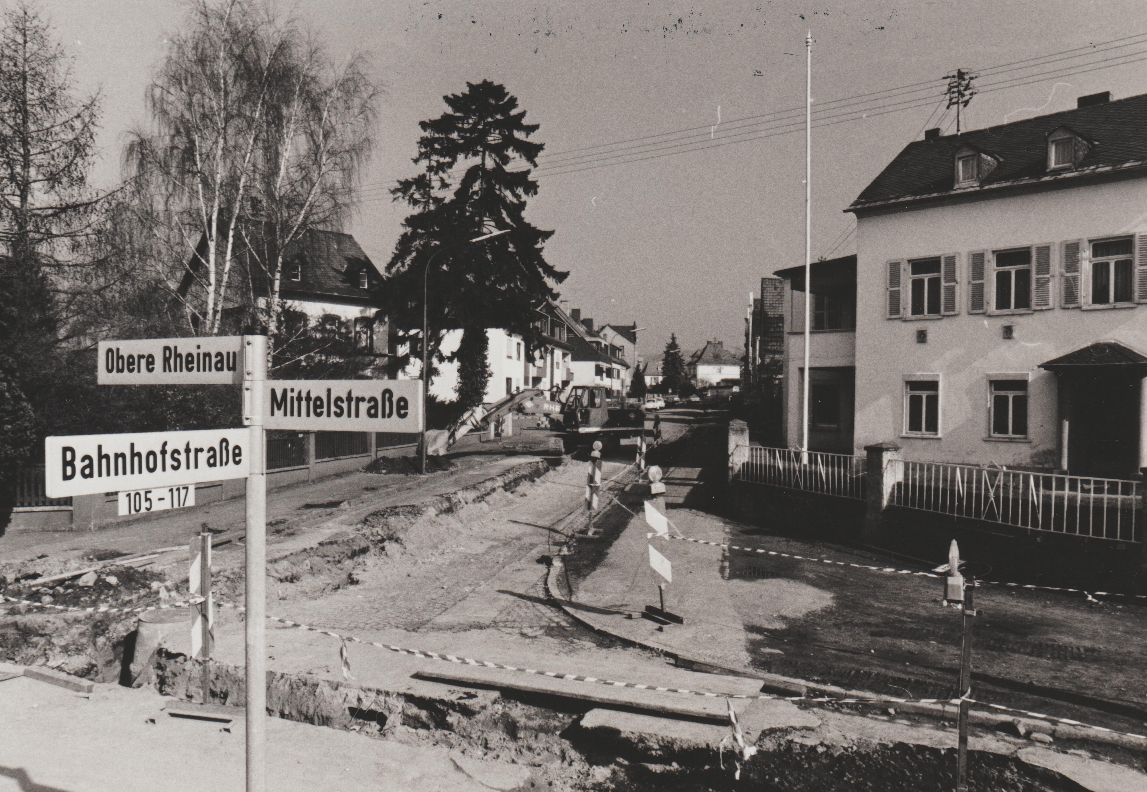 Ausbau der Bahnhofstrasse in Bendorf, 1979 (REM CC BY-NC-SA)