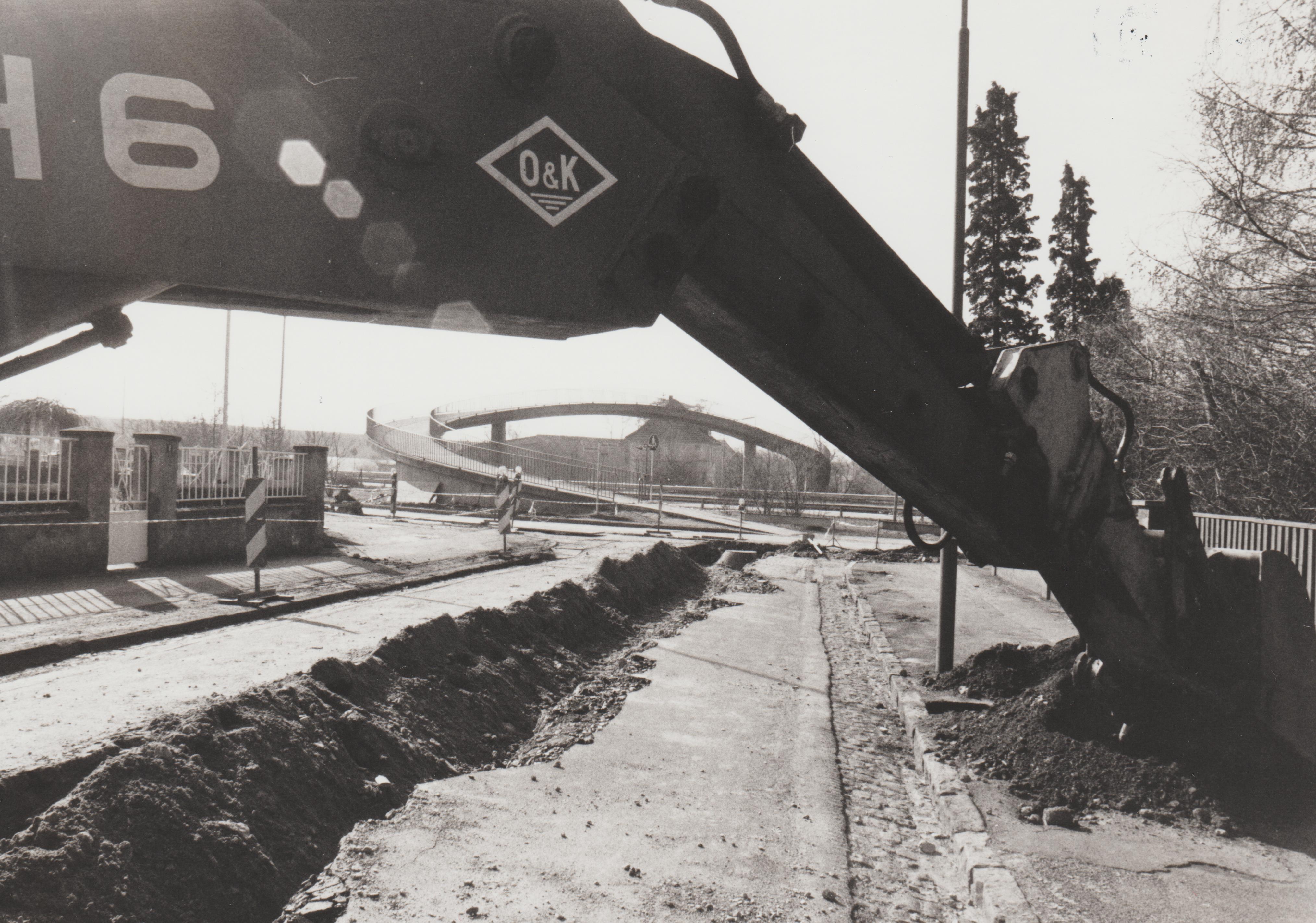 Ausbau der Bahnhofstrasse in Bendorf, 1979 (REM CC BY-NC-SA)