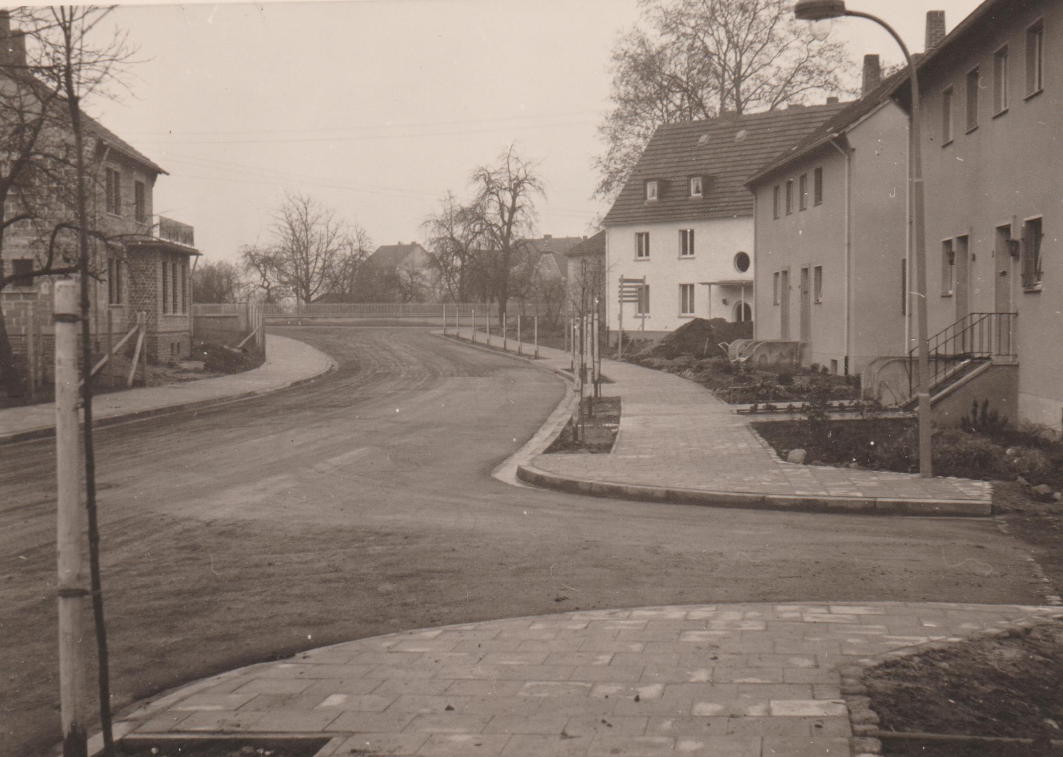 Wohngebiet Bendorf Ringstaße Ecke Hanswiesenweg, 1950er Jahre (REM CC BY-NC-SA)