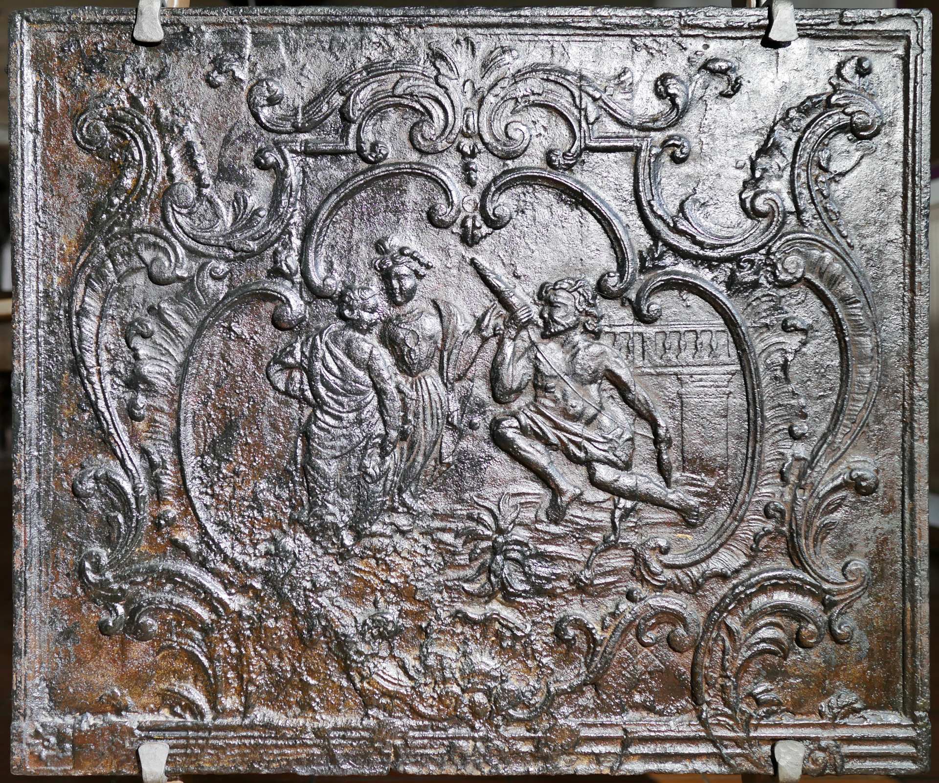 Takenplatte, Herkules bei Omphale (Volkskunde- und Freilichtmuseum Roscheider Hof CC0)