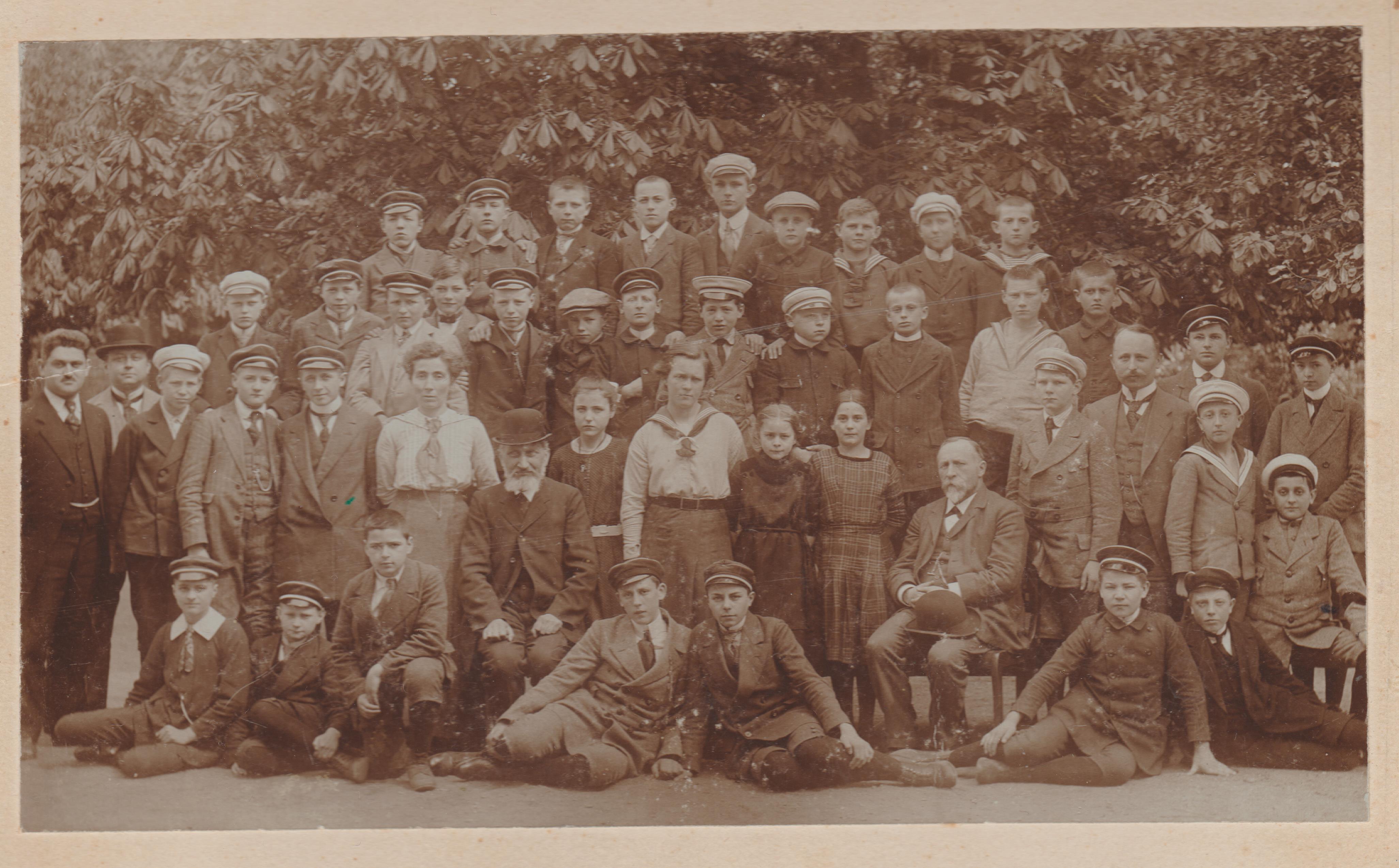 Klassenfoto ehemalige höhere Bürgerschule Bendorf, 1912 (REM CC BY-NC-SA)