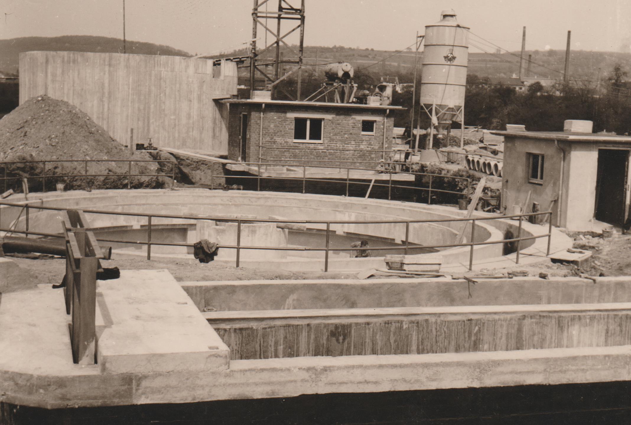 Bau der Kläranlage Bendorf, In der Langfuhr, 1950 er Jahre (REM CC BY-NC-SA)