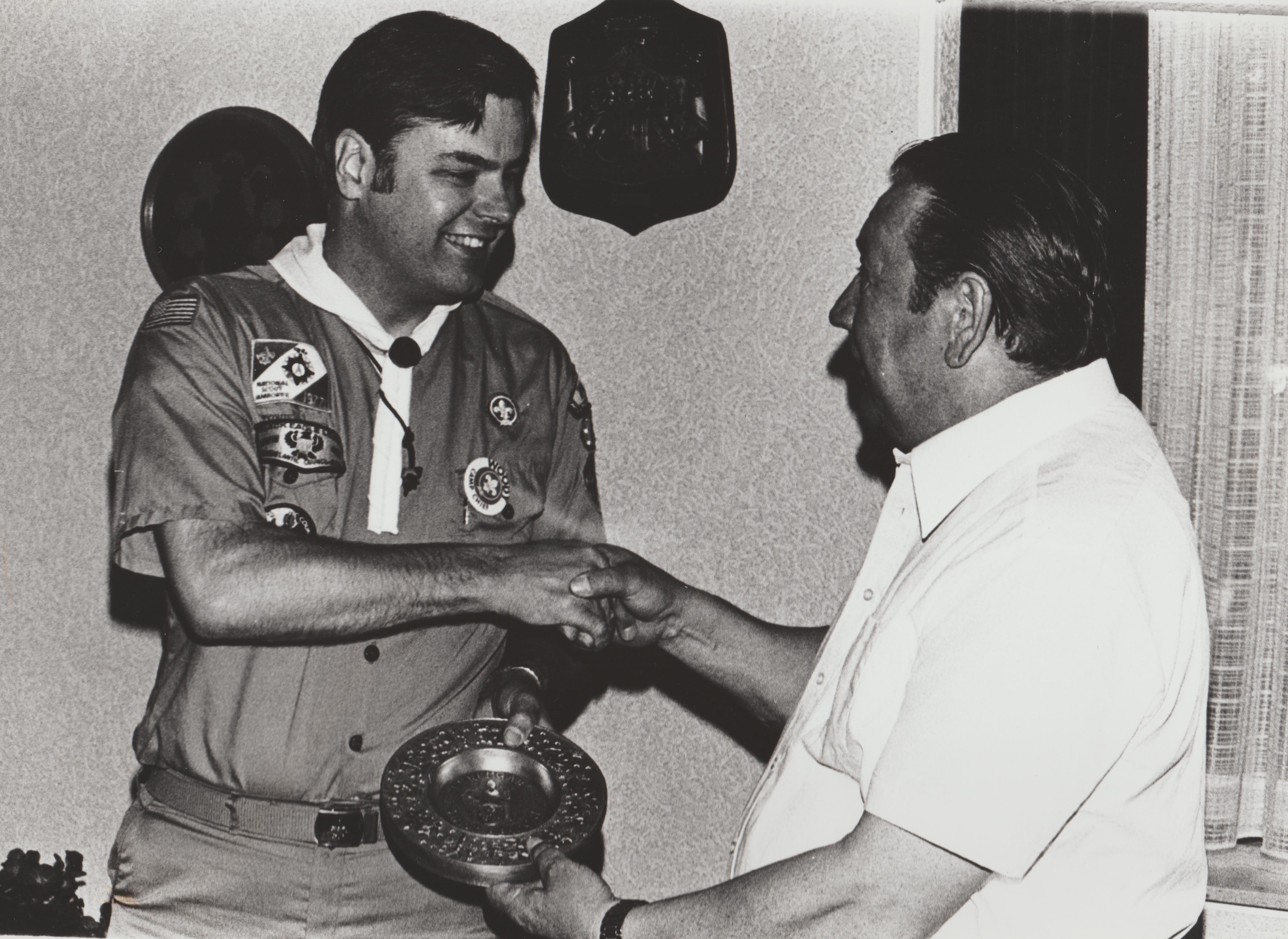 Bürgermeister Schön trifft amerikanische Pfadfinder, 1979 (REM CC BY-NC-SA)