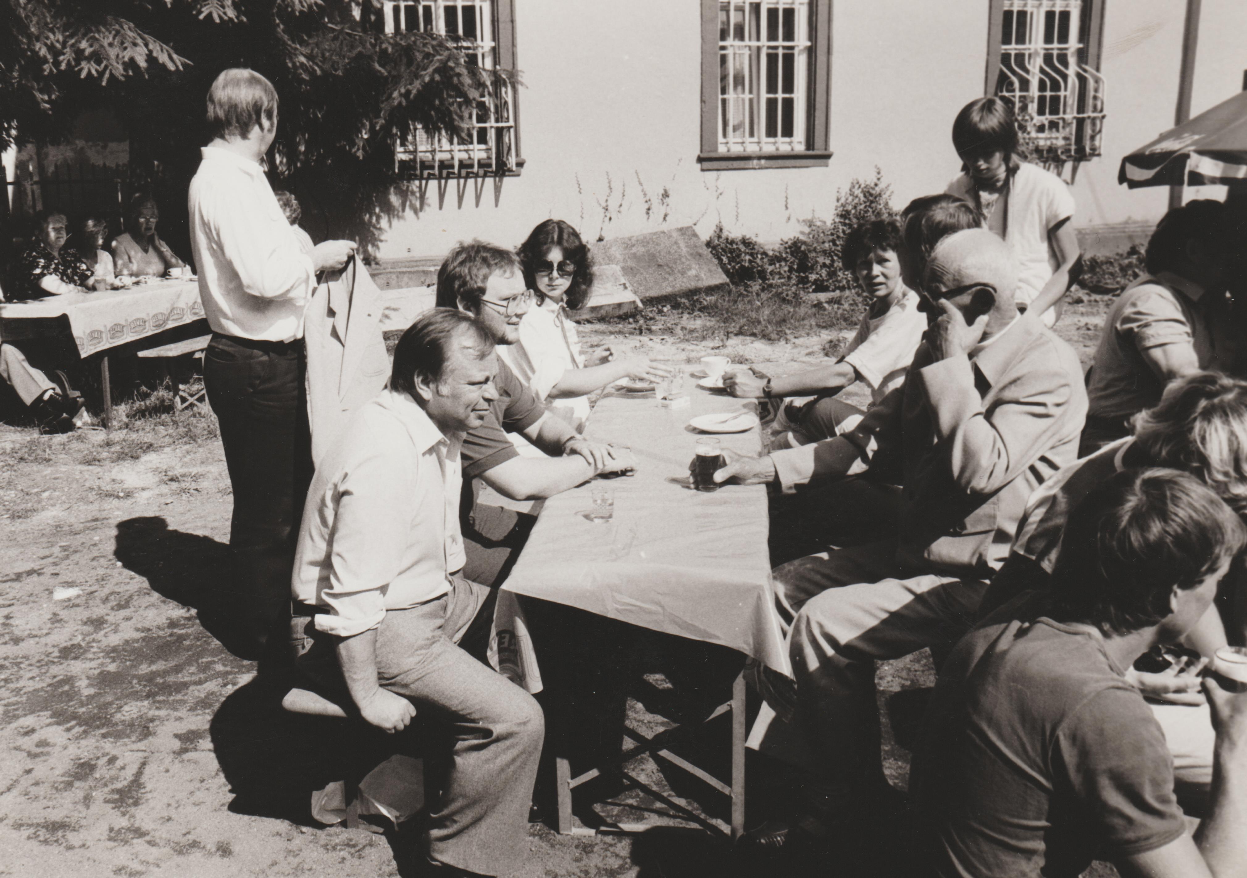 Bürgermeister Trennheuser, Sommerfest Sayner Jugendtreff, 1983 (REM CC BY-NC-SA)