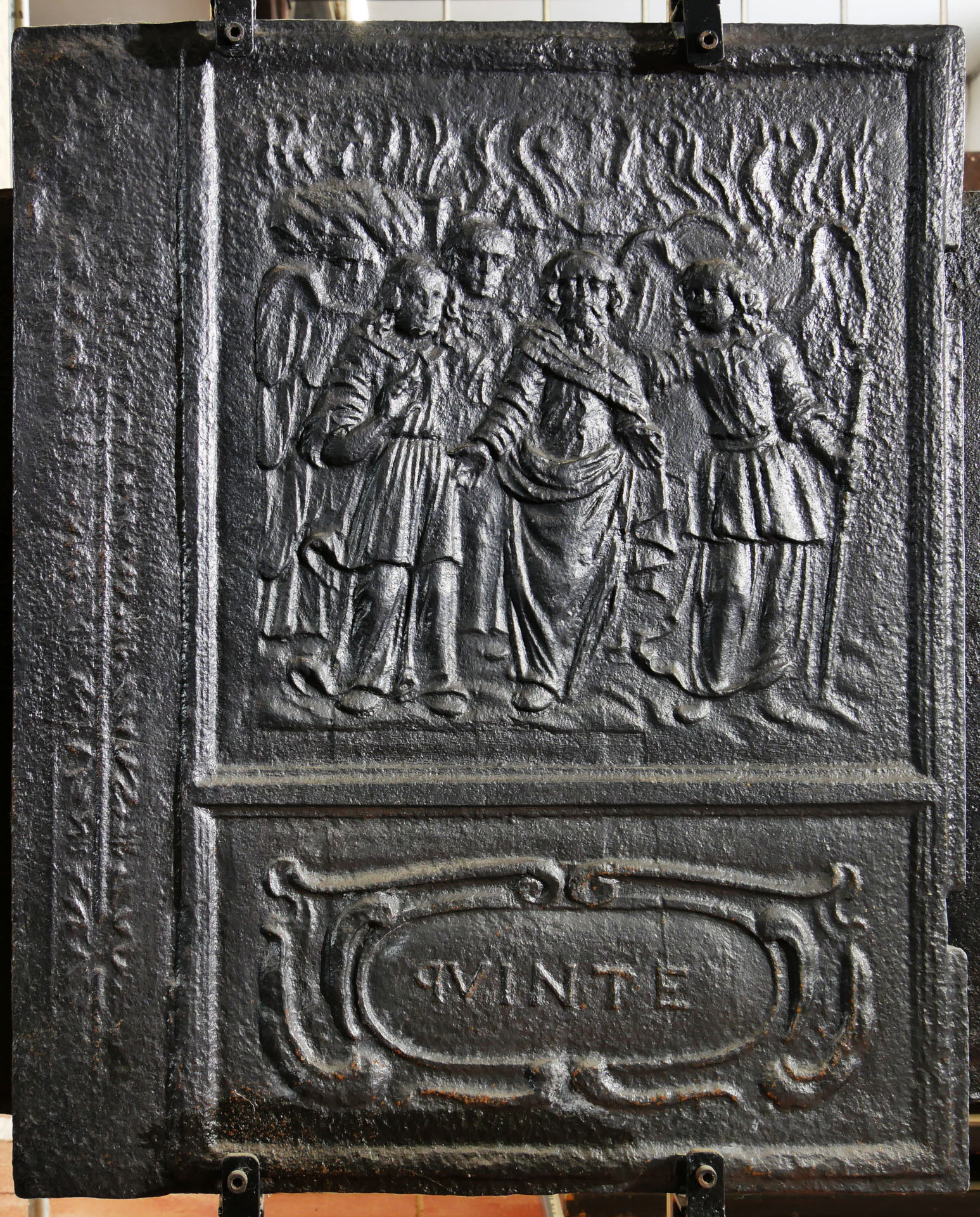Ofenplatte, Loth und Töchter, Qunit (Volkskunde- und Freilichtmuseum Roscheider Hof CC0)