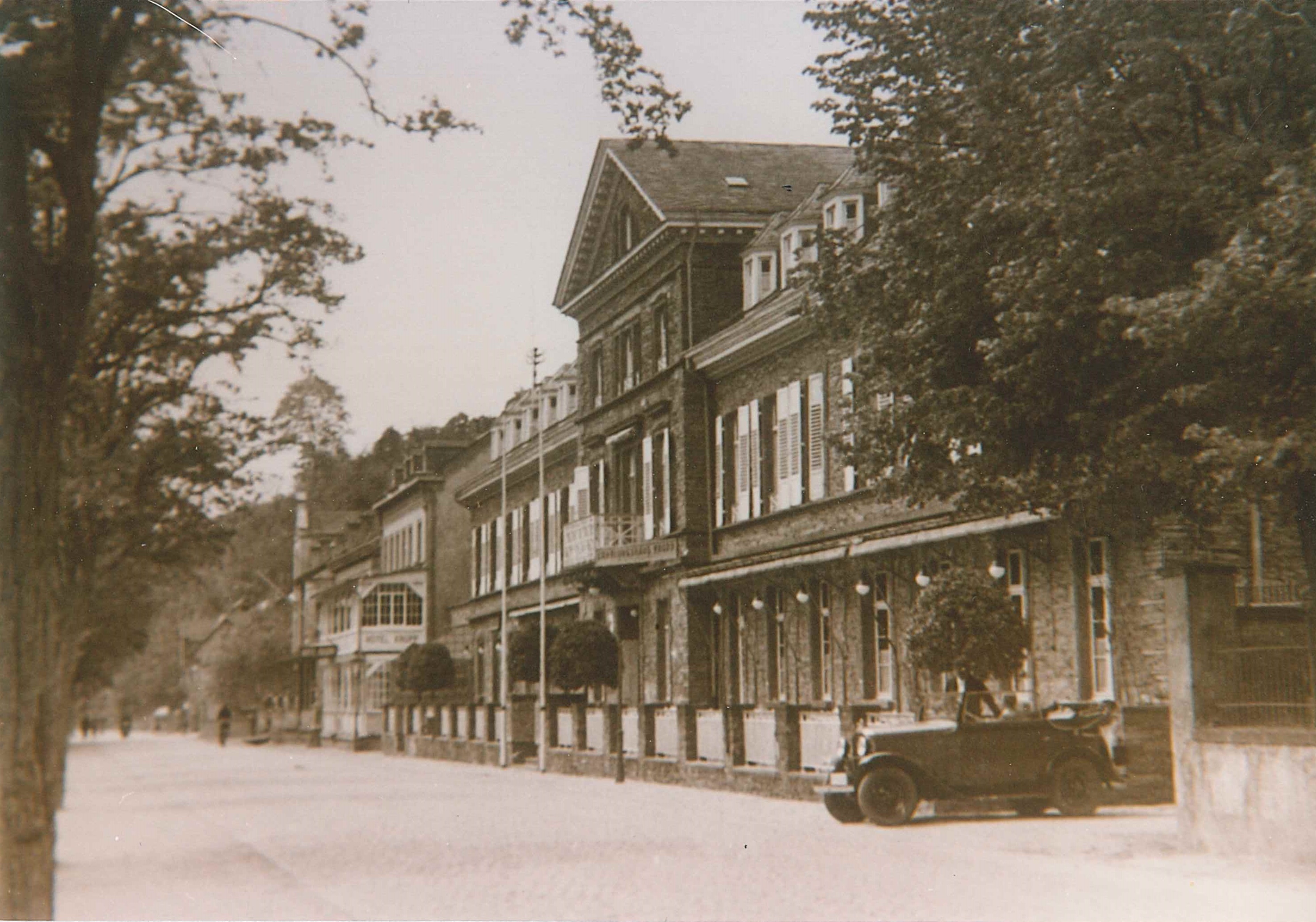 Krupp'sches Erholungsheim in Sayn, Außenfassade 1930er Jahre (REM CC BY-NC-SA)