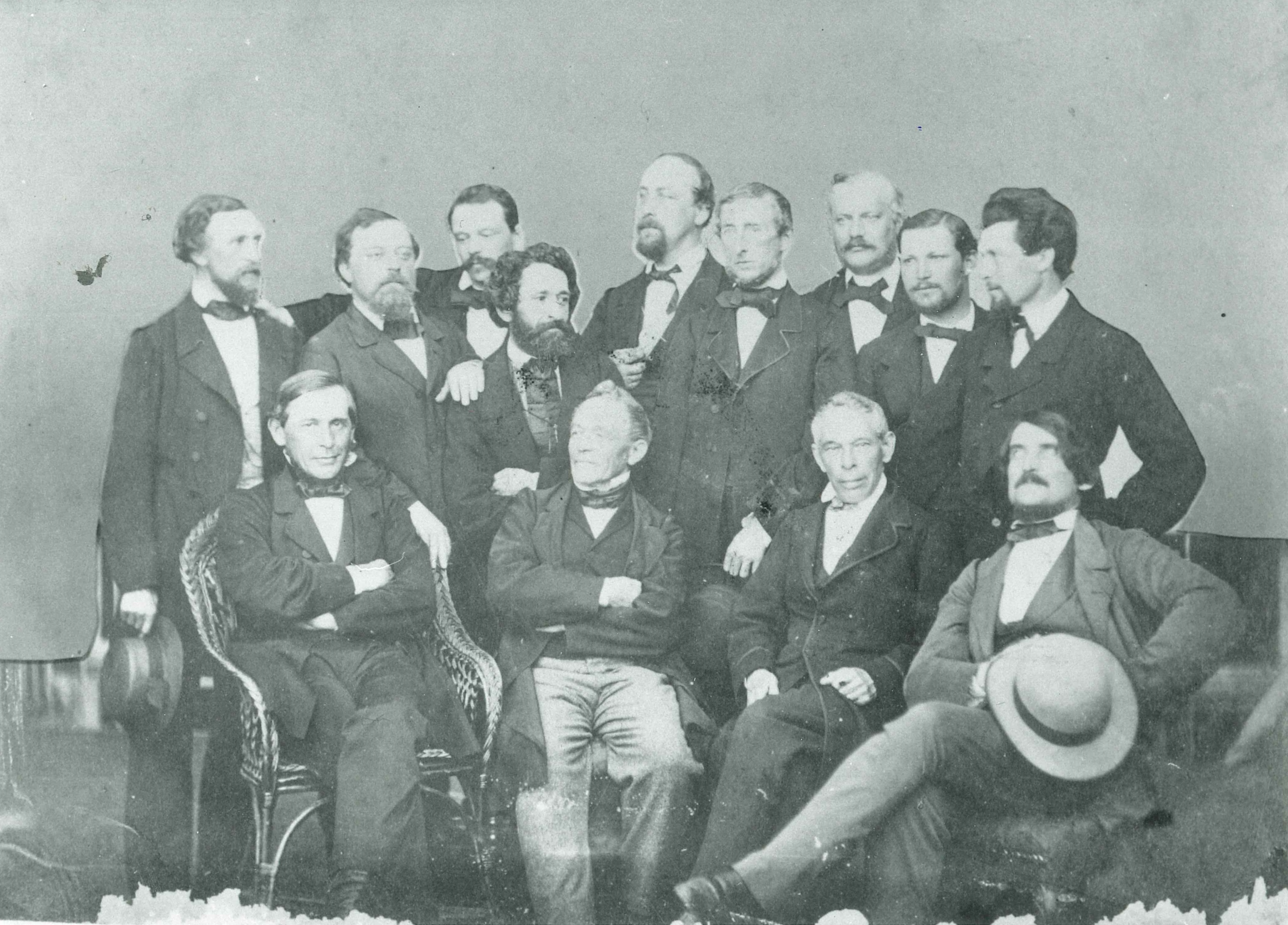 Mitglieder des "Vereins zum Verkauf nassauischen Holzkohlen-Roheisens", 1860/65 (Thyssen Konzernarchiv Duisburg CC BY-NC-SA)