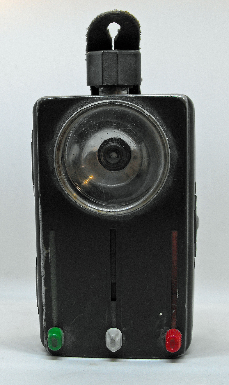 Bundeswehr Signal- u. Taschenlampe (Heimatmuseum und -Archiv Bad Bodendorf CC BY-NC-SA)