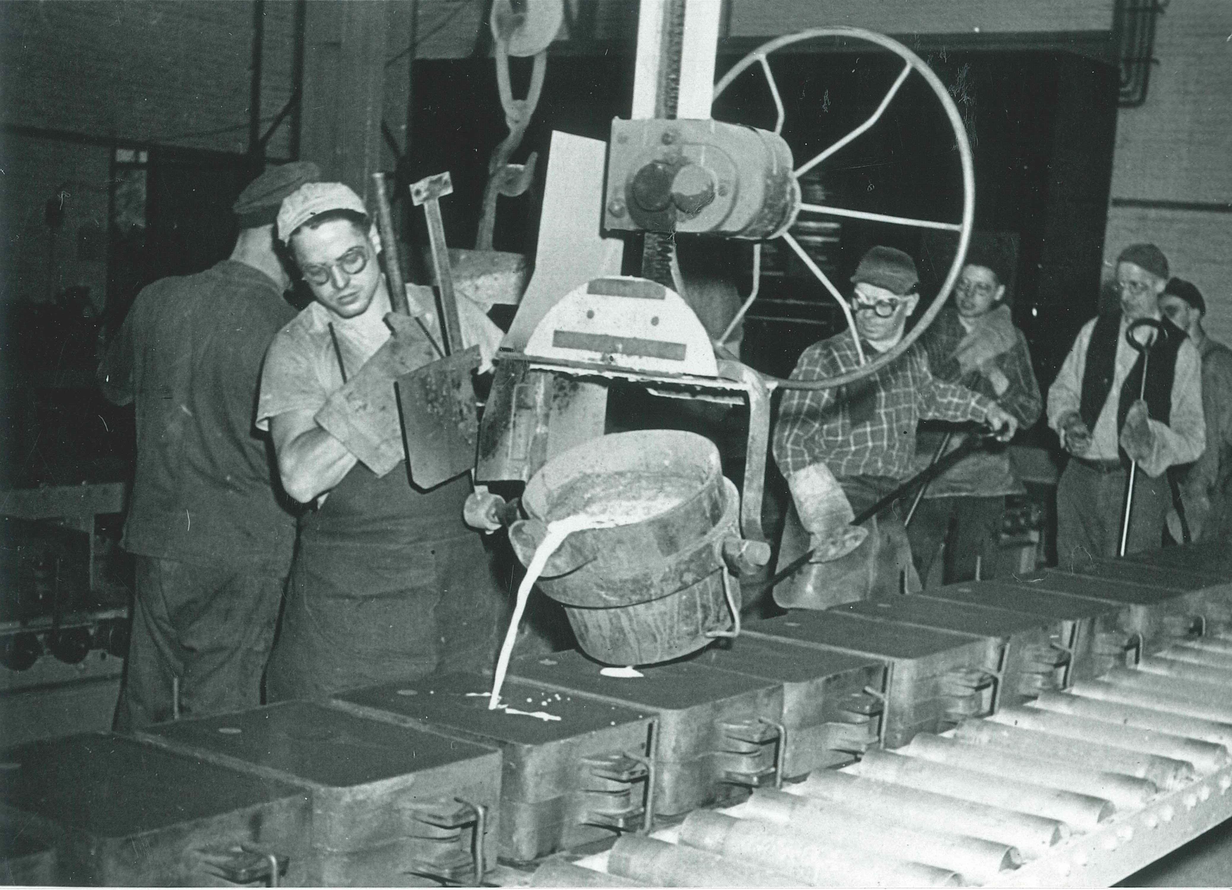 Arbeiter der Gießerei I, Concordia-Hütte Mülhofen, 1954 (Thyssen Konzernarchiv Duisburg CC BY-NC-SA)