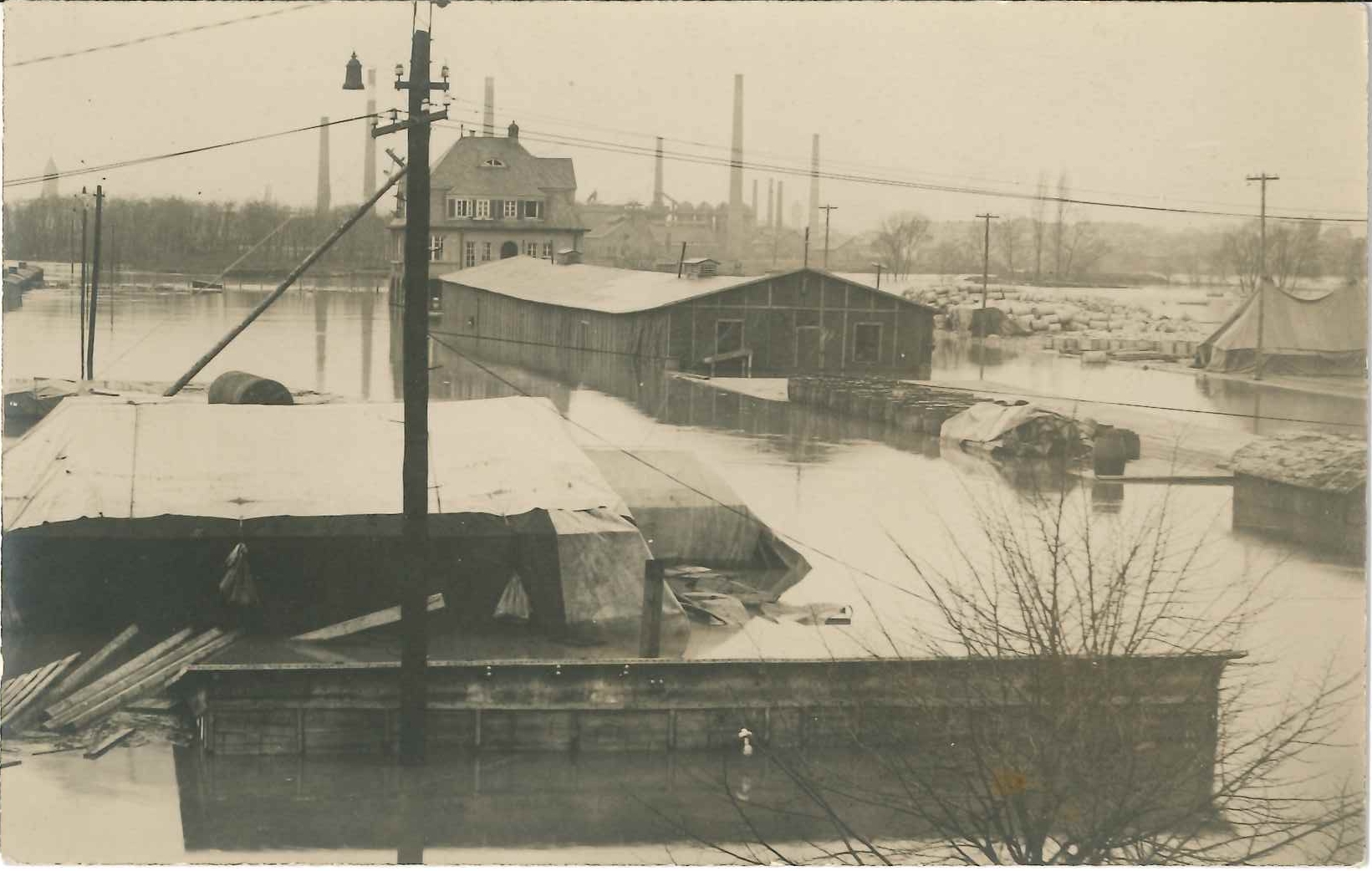 Hochwasser am Rheinhafen Bendorf, 1920 (REM CC BY-NC-SA)