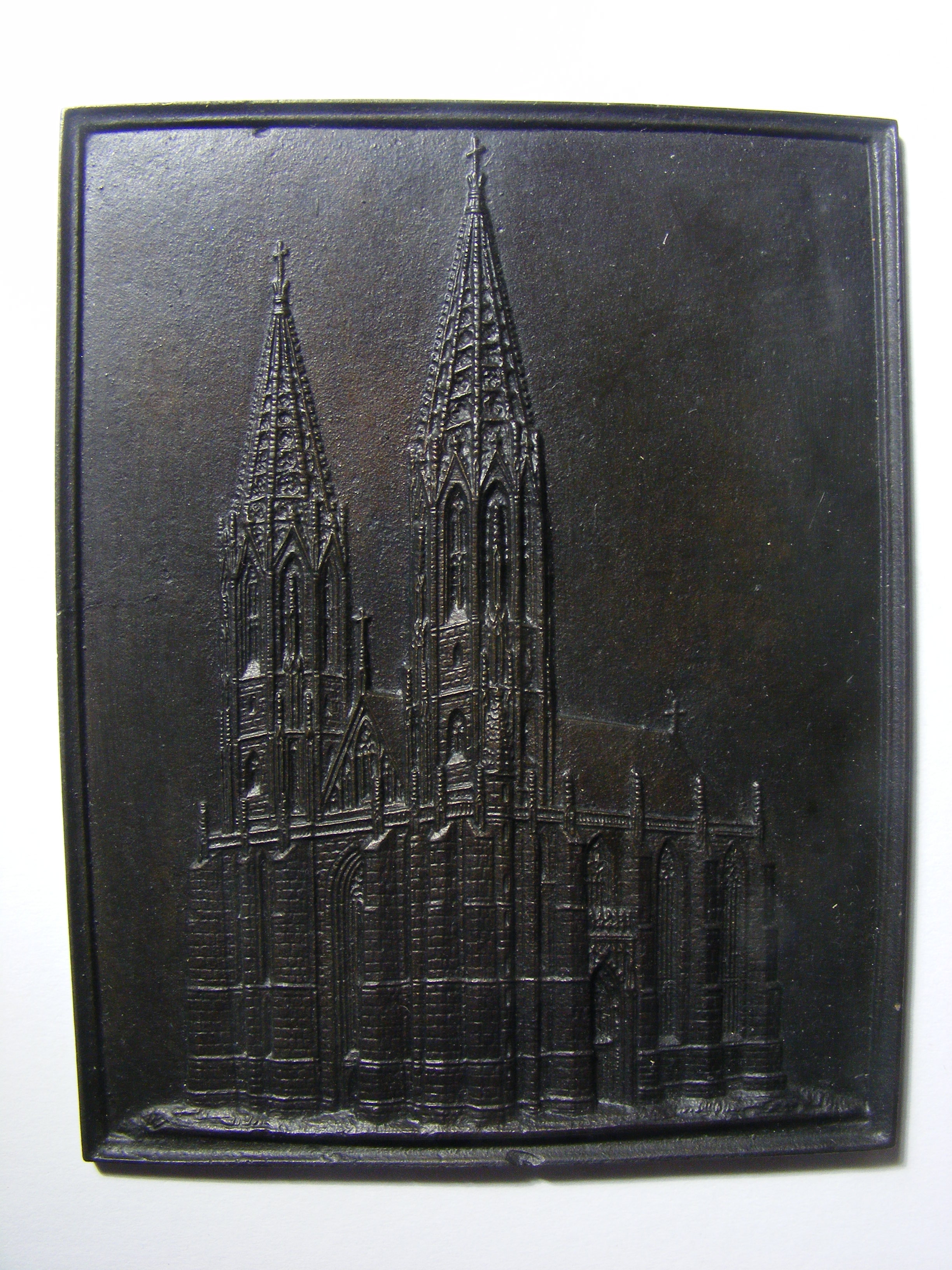 Sayner Neujahrsplakette 1854, St. Marienkirche zur Wiese in Soest (Rheinisches Eisenkunstguss-Museum CC BY-NC-SA)