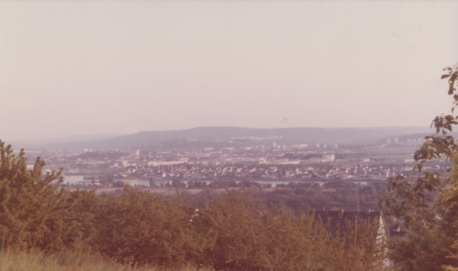 Blick über Bendorf, 1977 (REM CC BY-NC-SA)