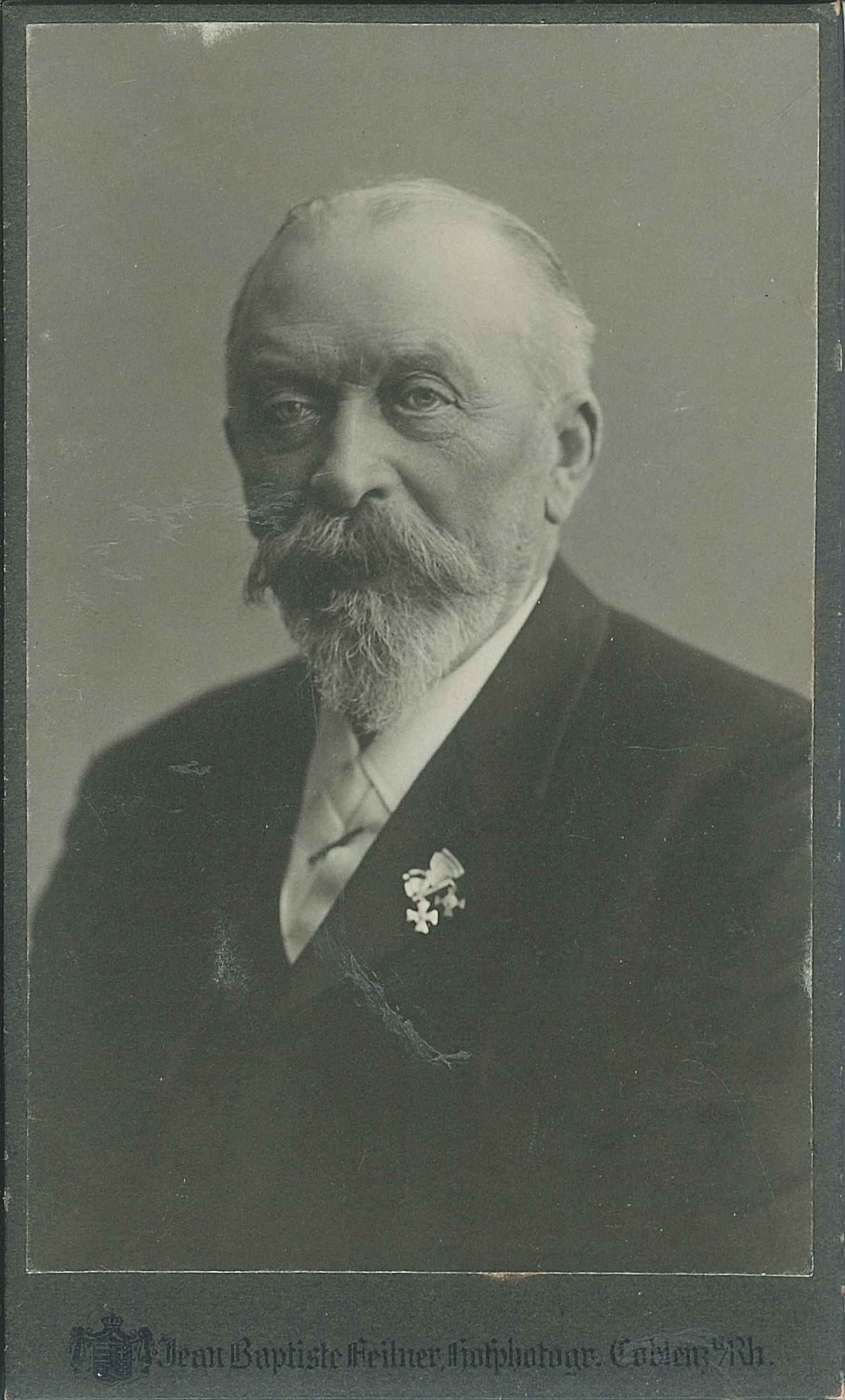 Portrait Oskar Kroeber, Direktor der Sayner Hütte (REM CC BY-NC-SA)