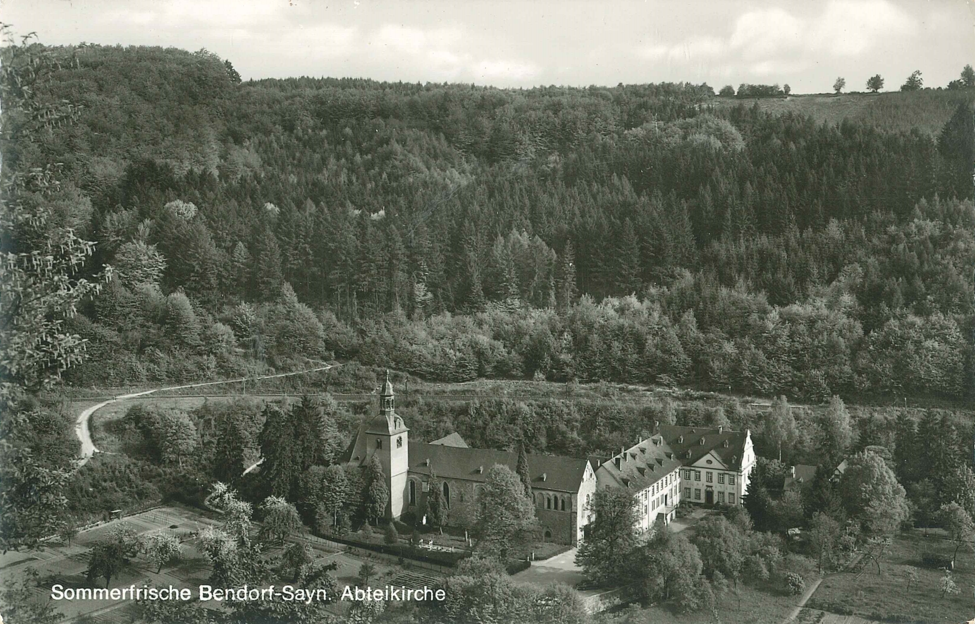 Blick auf die Abtei Sayn, Gesamtansicht (REM CC BY-NC-SA)
