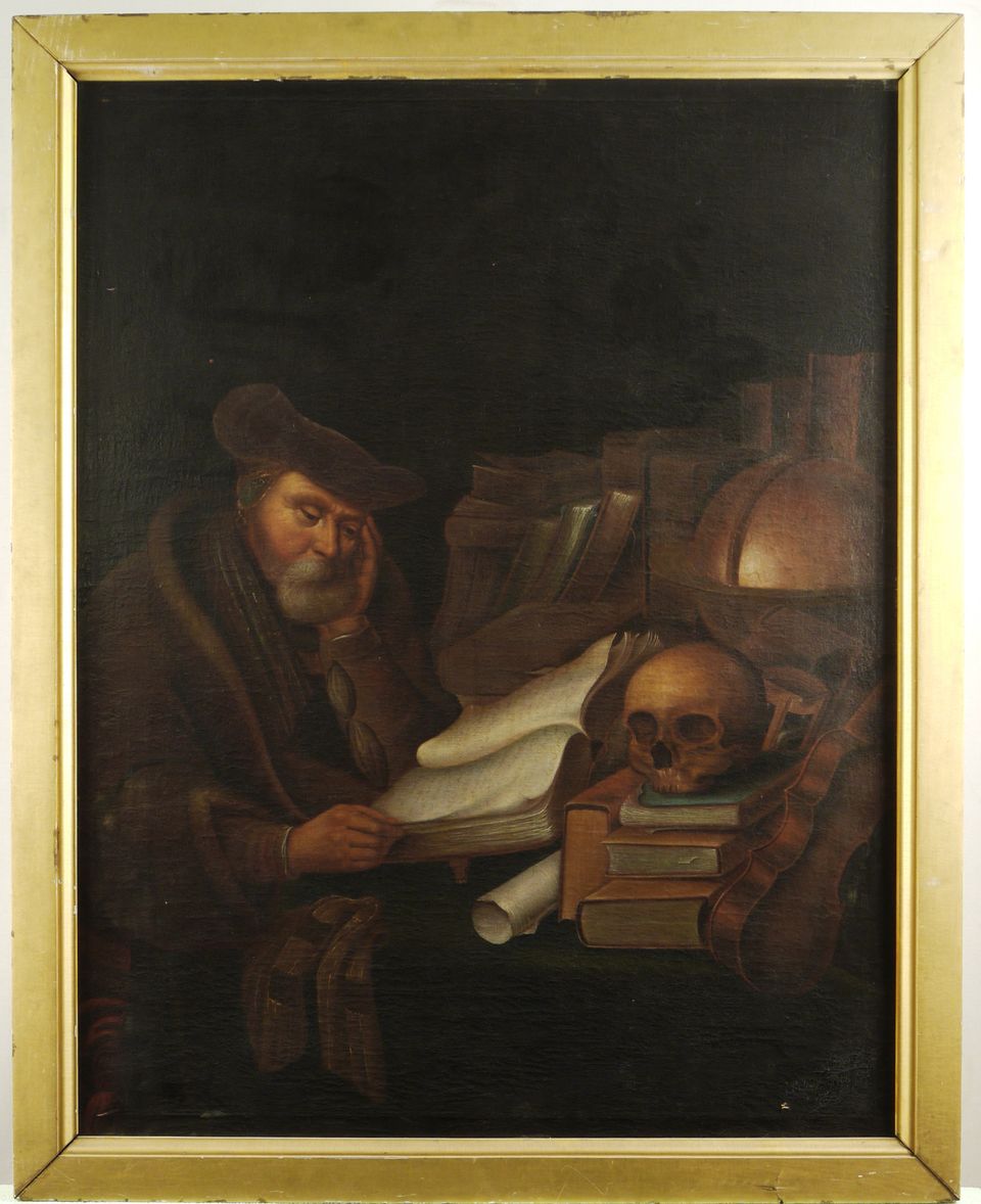 Gelehrter, der in einem Buch mit Noten blättert (Historisches Museum der Pfalz, Speyer CC BY)