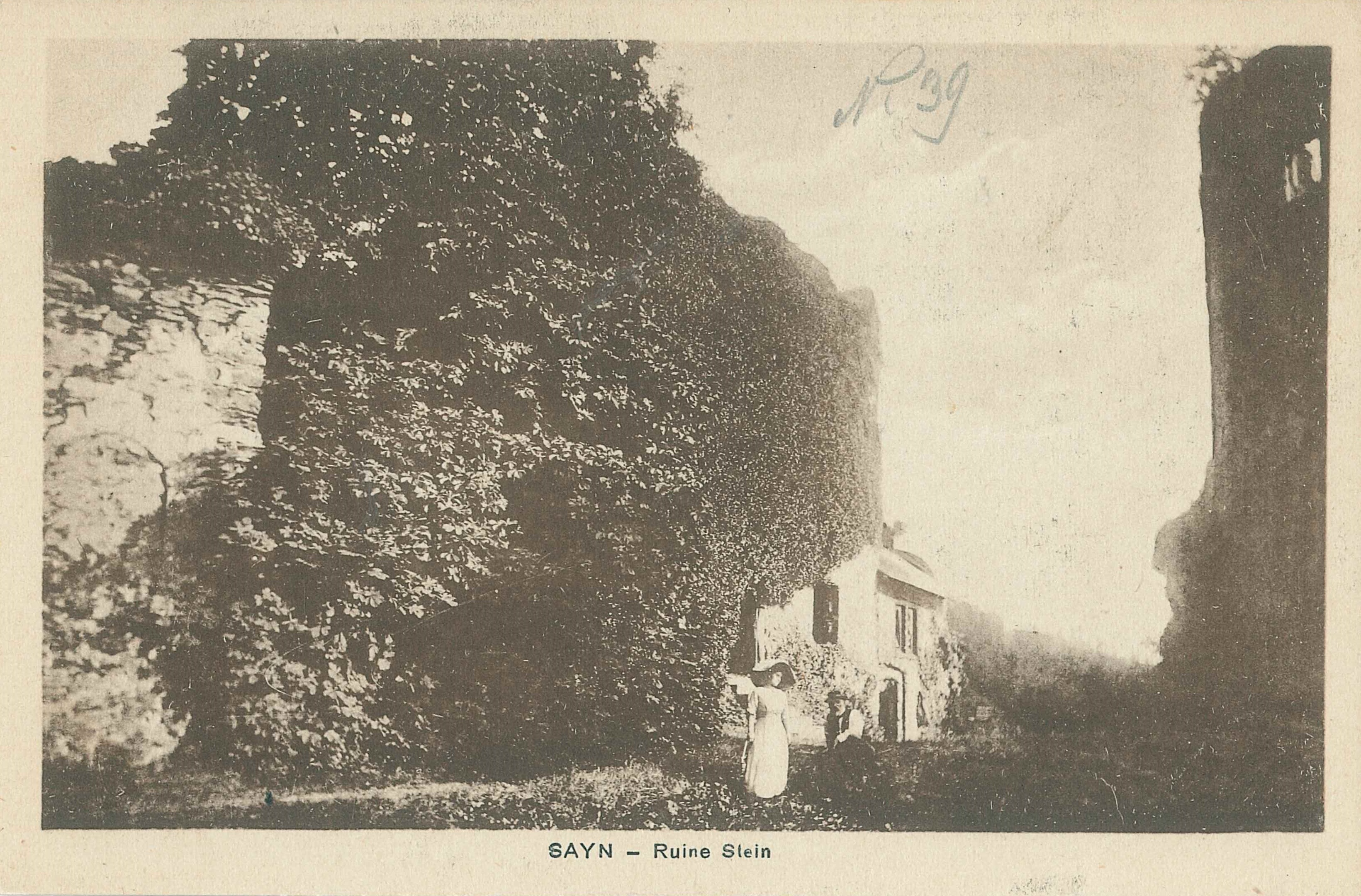 Blick auf die Burg Sayn 1910 (REM CC BY-NC-SA)