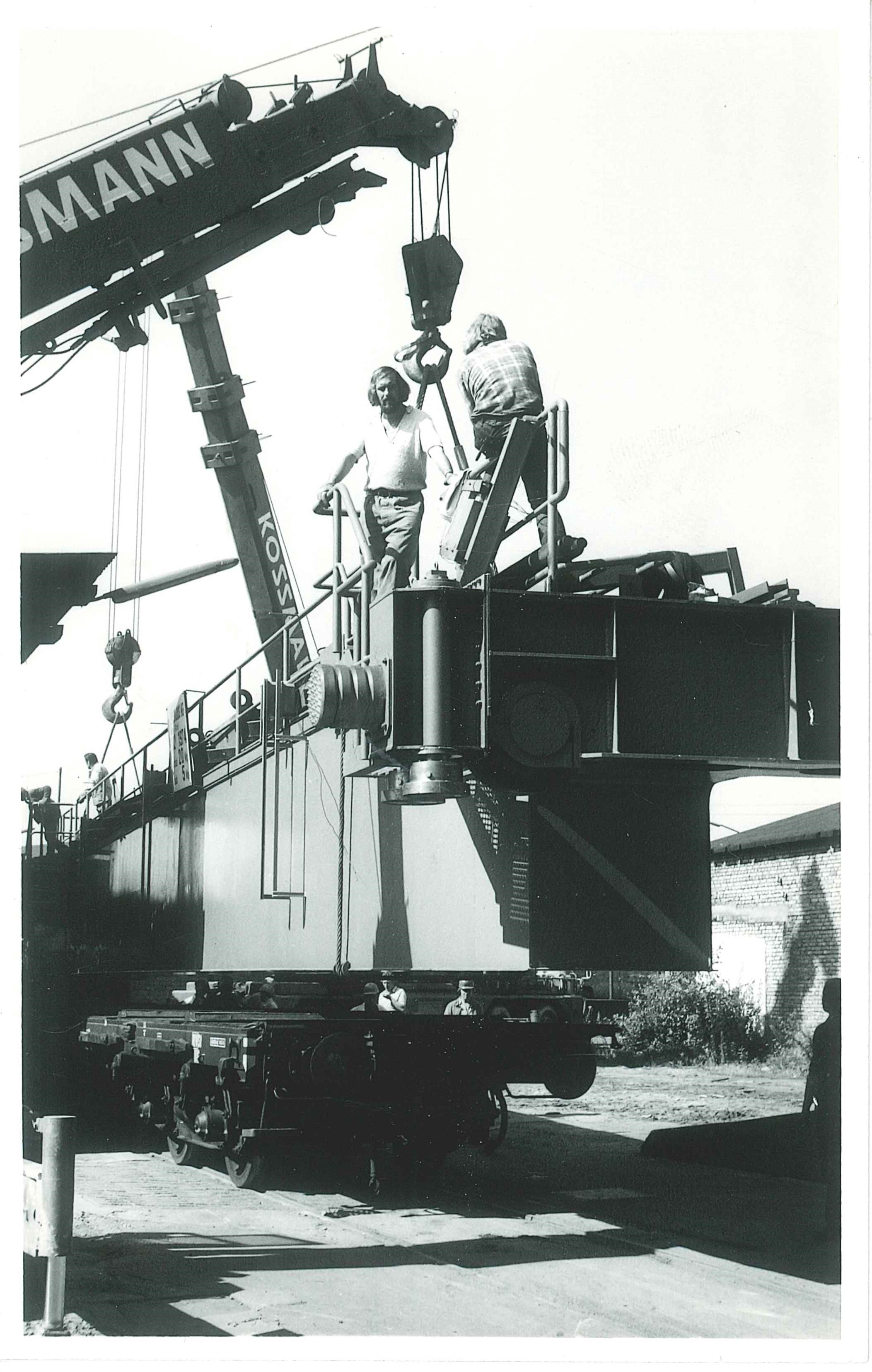 Anlieferung von Bauteilen in die Concordia-Hütte in Mülhofen, 1974 (REM CC BY-NC-SA)
