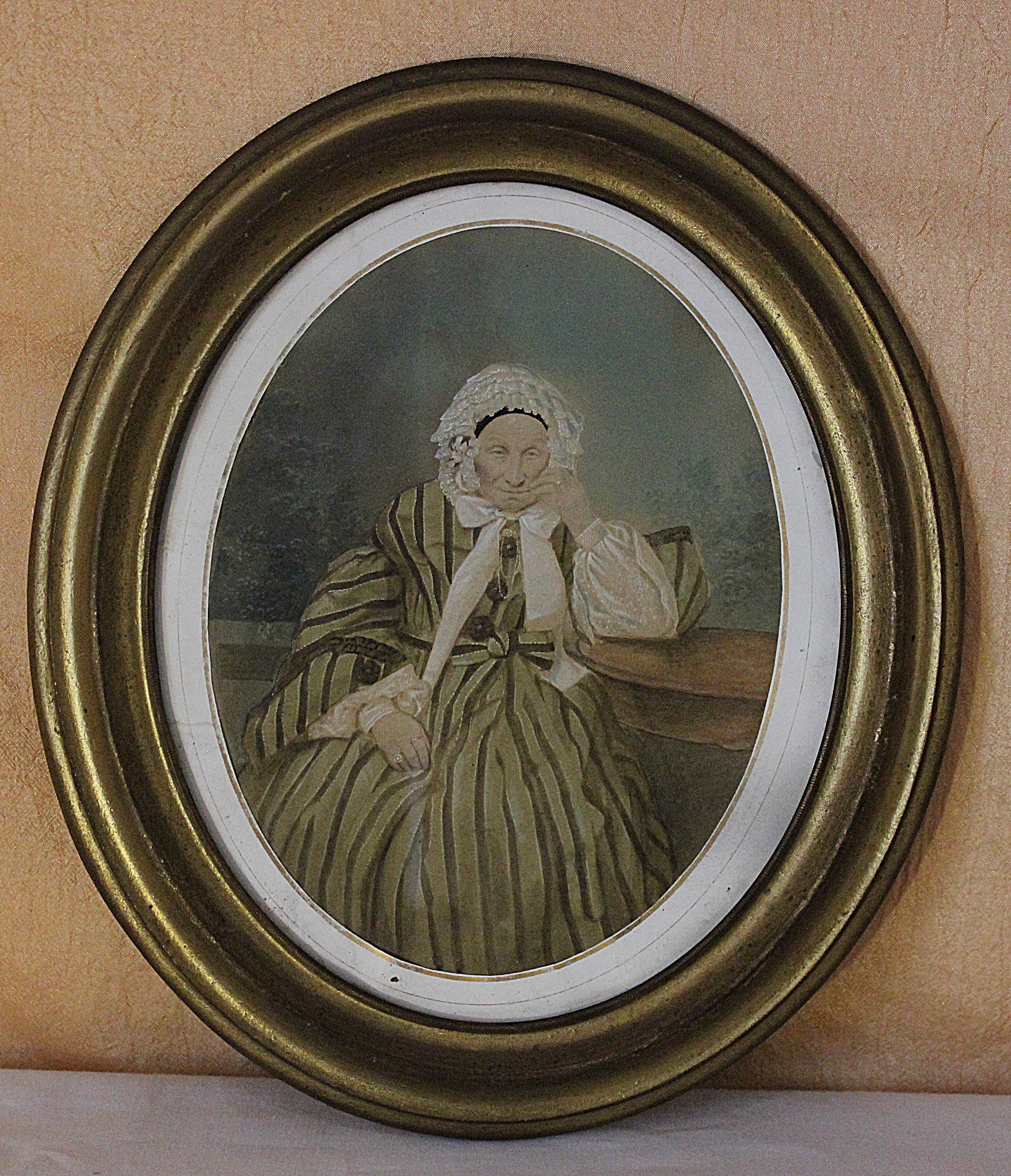 Sitzende Frau (Museum für Weinbau und Stadtgeschichte, Edenkoben CC BY-NC-SA)