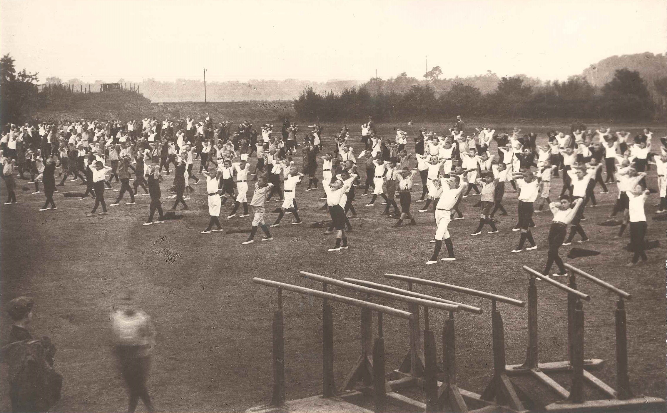 Turngruppe, Sportplatz Werftstraße Bendorf, 1926 (REM CC BY-NC-SA)