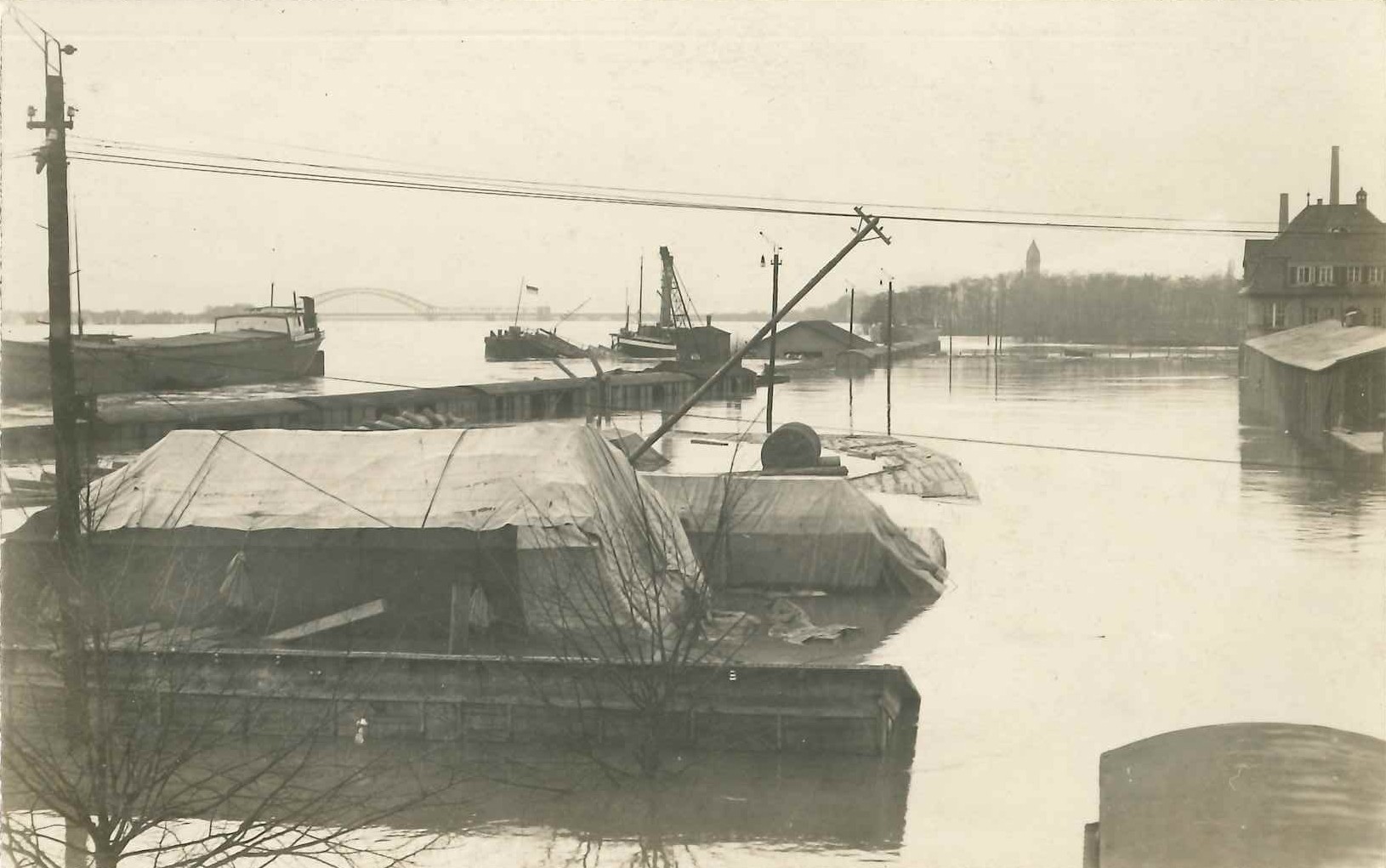 Hochwasser im Bendorfer Hafen Dezember 1919 - Januar 1920 (REM CC BY-NC-SA)