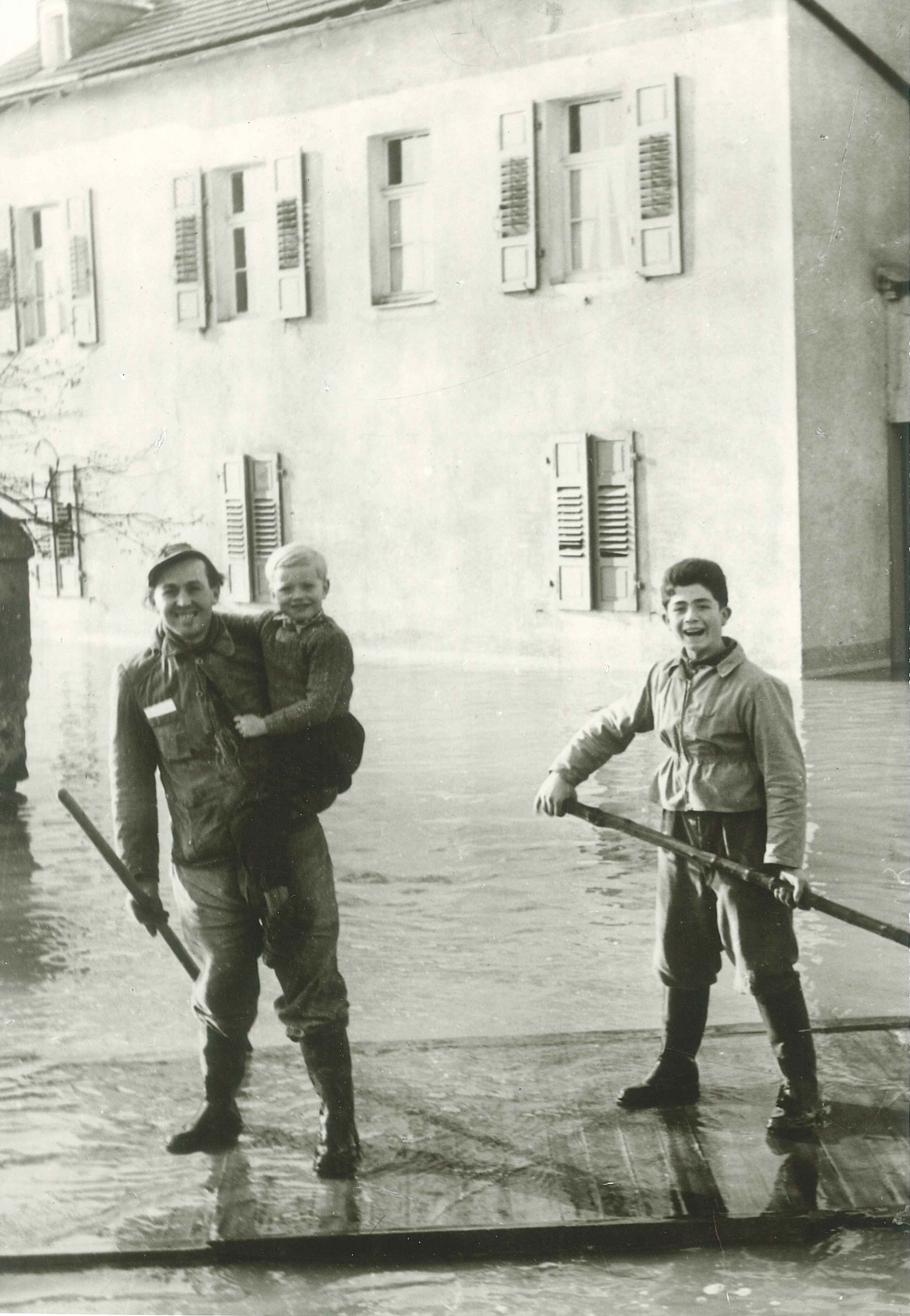 Hochwasser in Mülhofen, 1950er Jahre (REM CC BY-NC-SA)