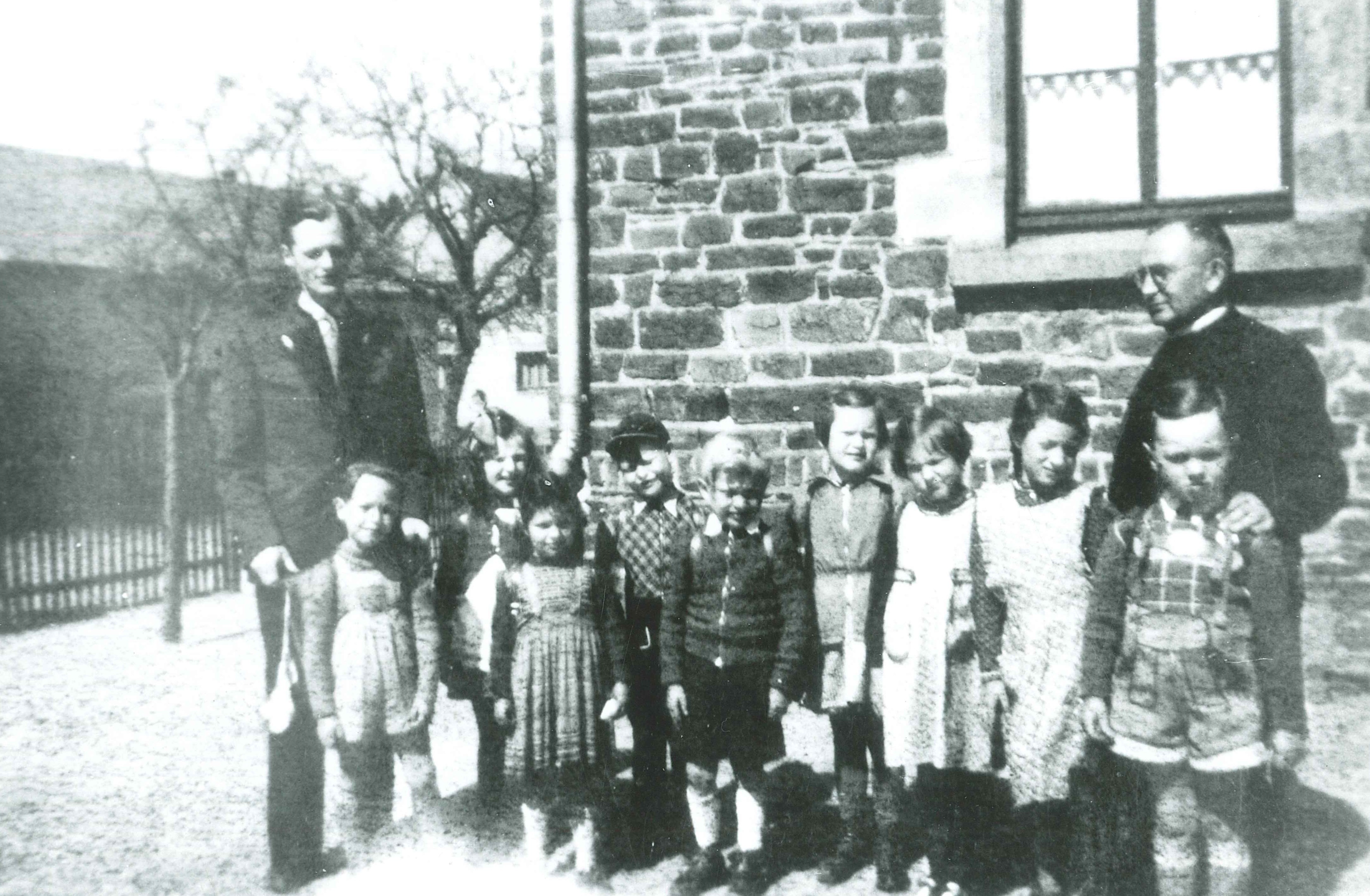 Klassenfoto, Katholische Schule "Schönblick", Bendorf-Stromberg, 1954 (REM CC BY-NC-SA)