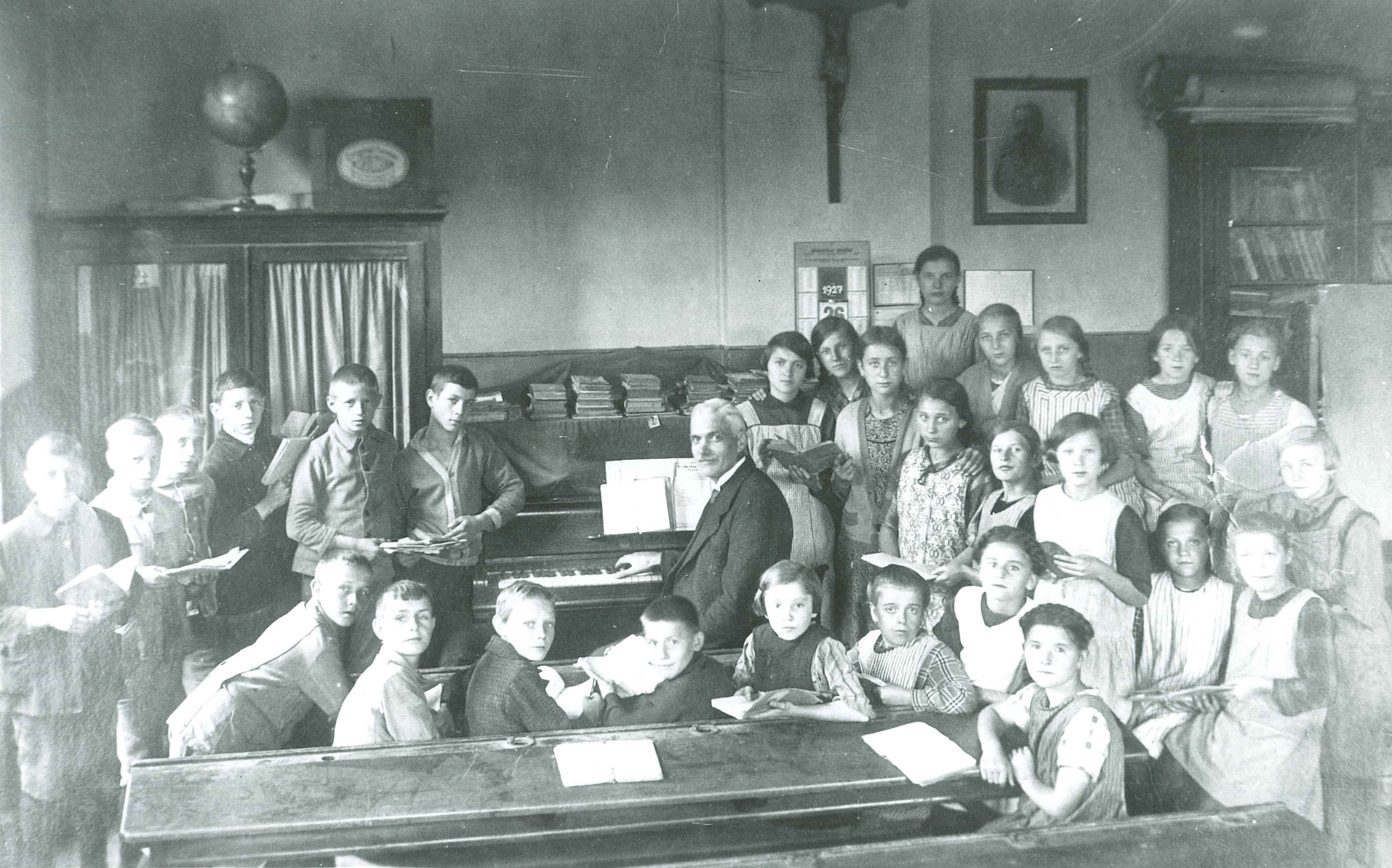 Klassenzimmer, Katholische Schule "Schönblick", Bendorf-Stromberg, 1927 (REM CC BY-NC-SA)