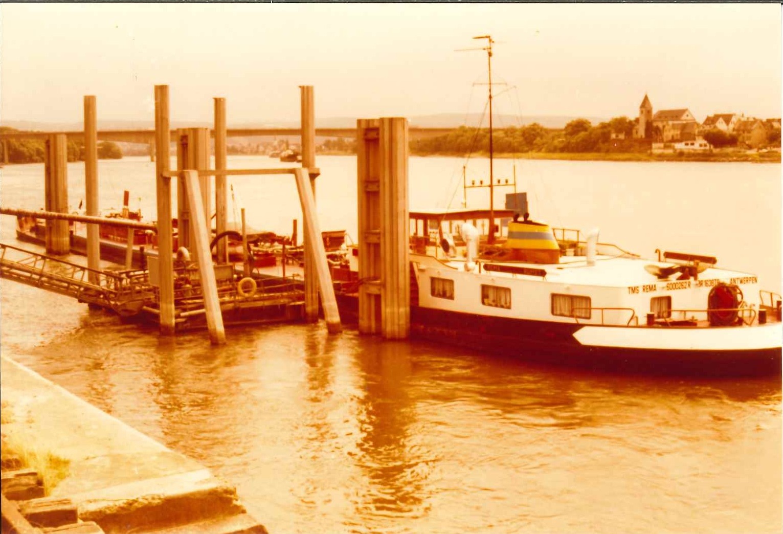 Rheinhafen Bendorf, 1977 (REM CC BY-NC-SA)