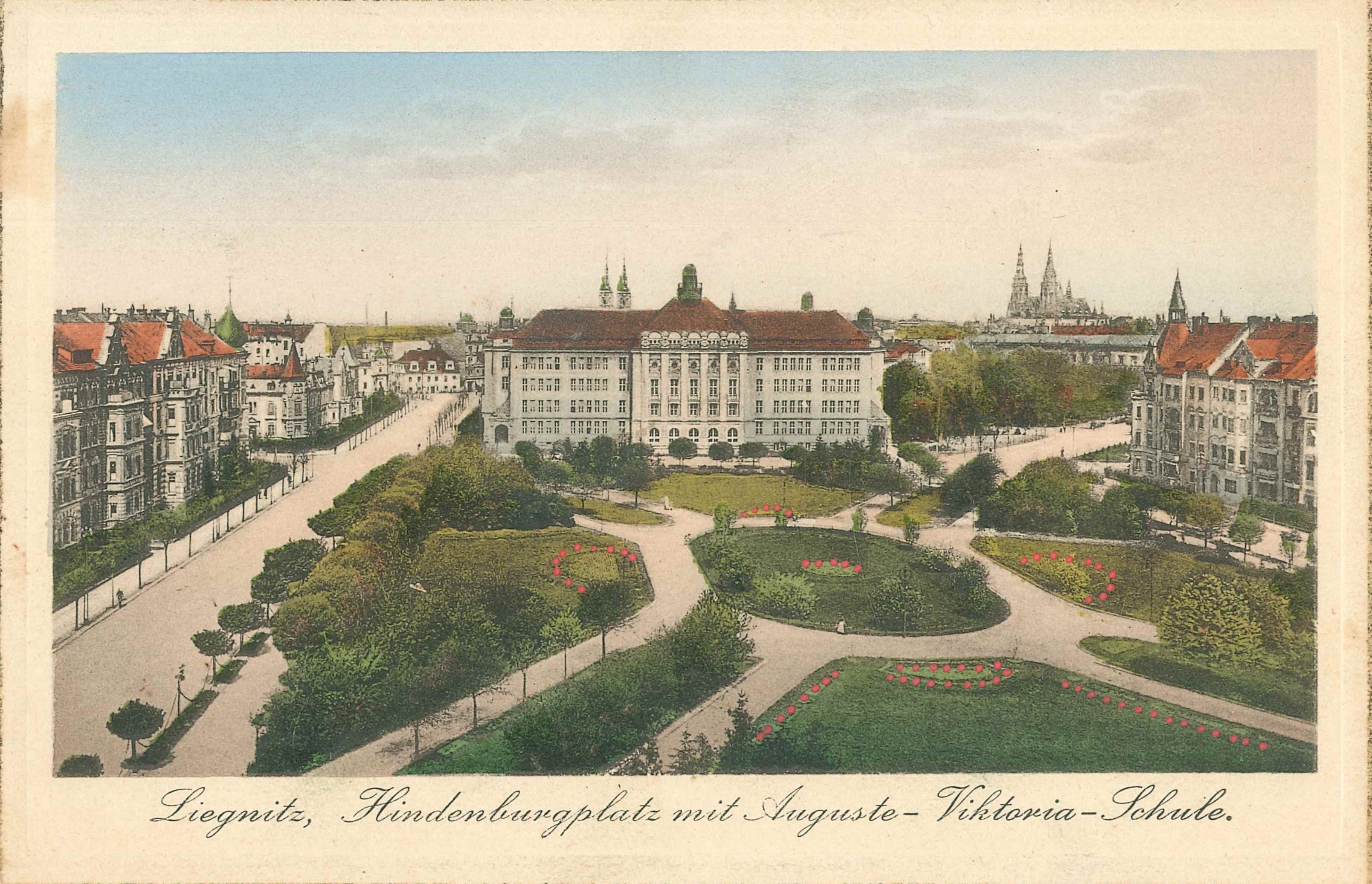 Blick auf den Hindenburgplatz mit der Auguste-Viktoria-Schule, Liegnitz (REM CC BY-NC-SA)