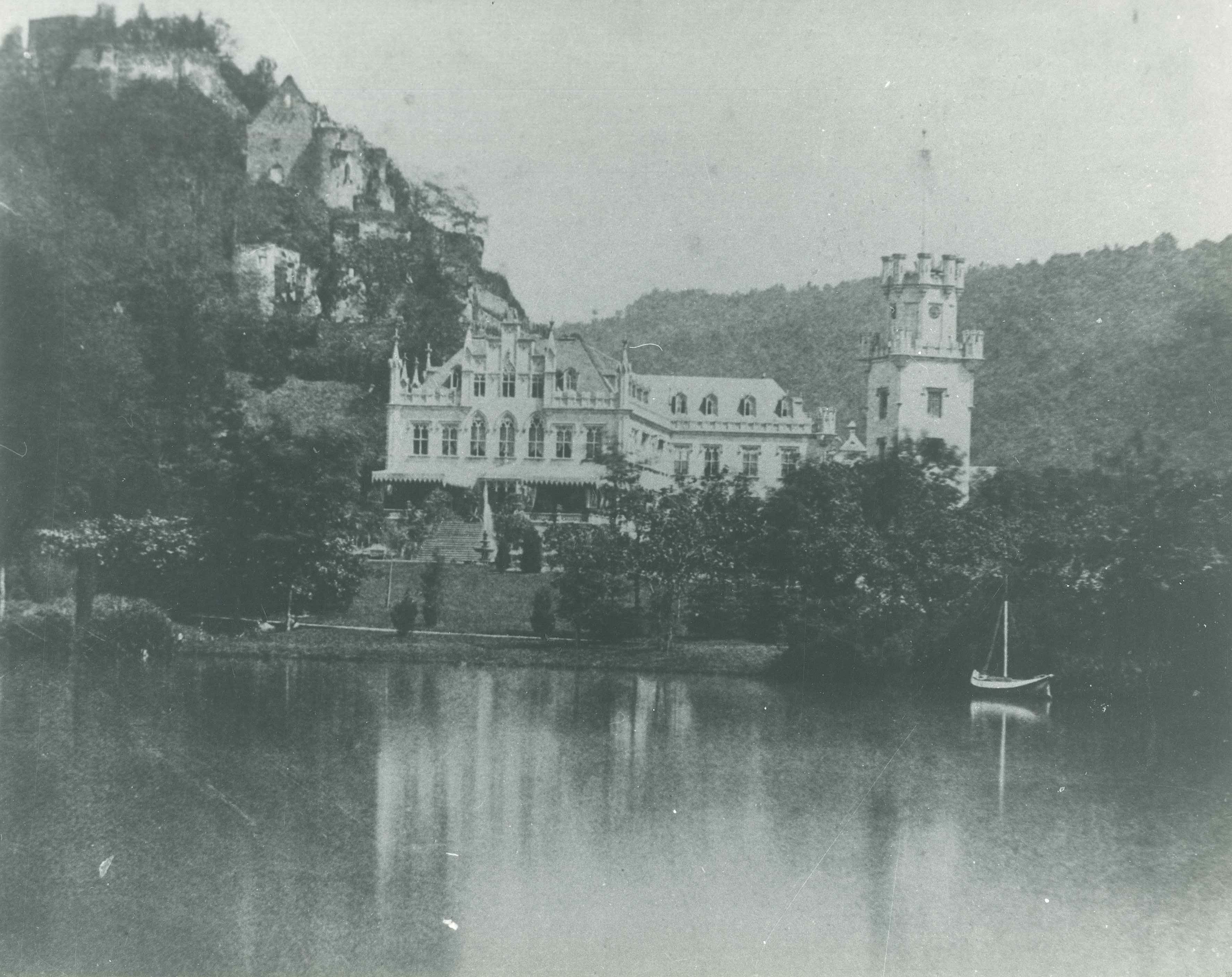 Blick auf Schloss Sayn, Bendorf-Sayn, 1900 (REM CC BY-NC-SA)