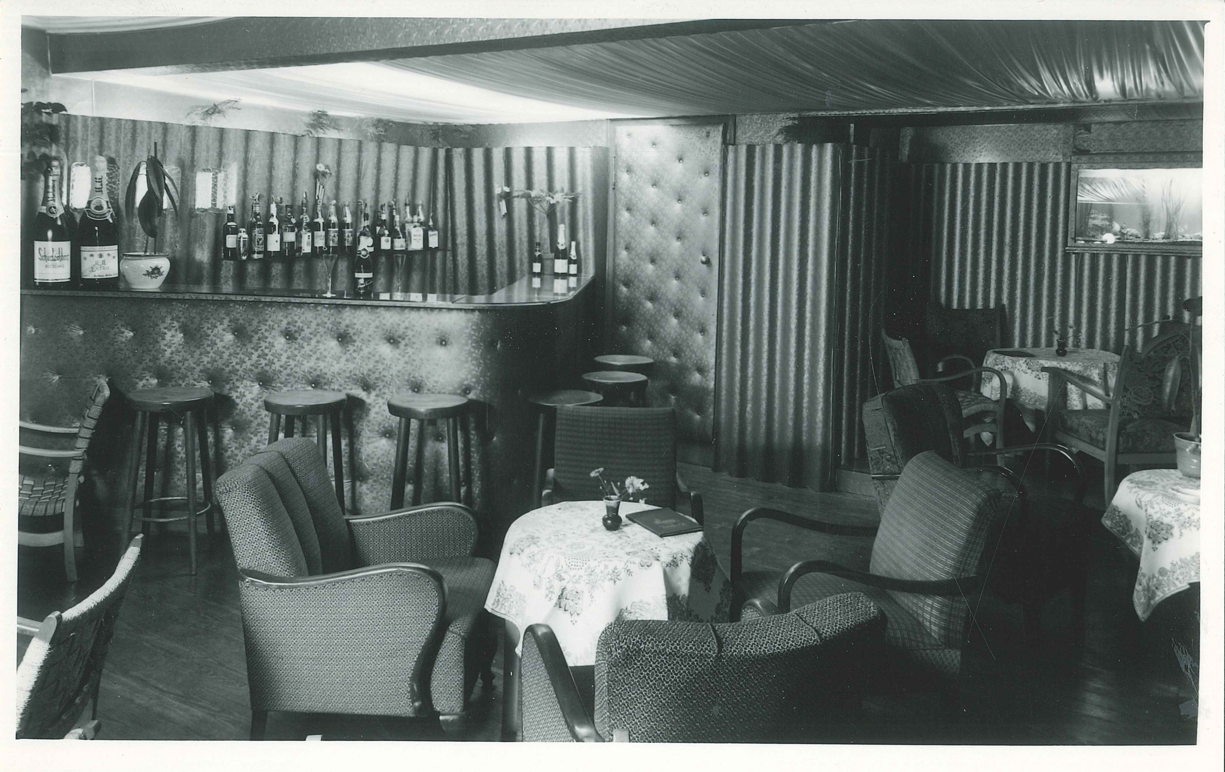 Parkhotel und ehemaliges "Hotel Krupp" in Bendorf-Sayn, 1960er Jahre (REM CC BY-NC-SA)