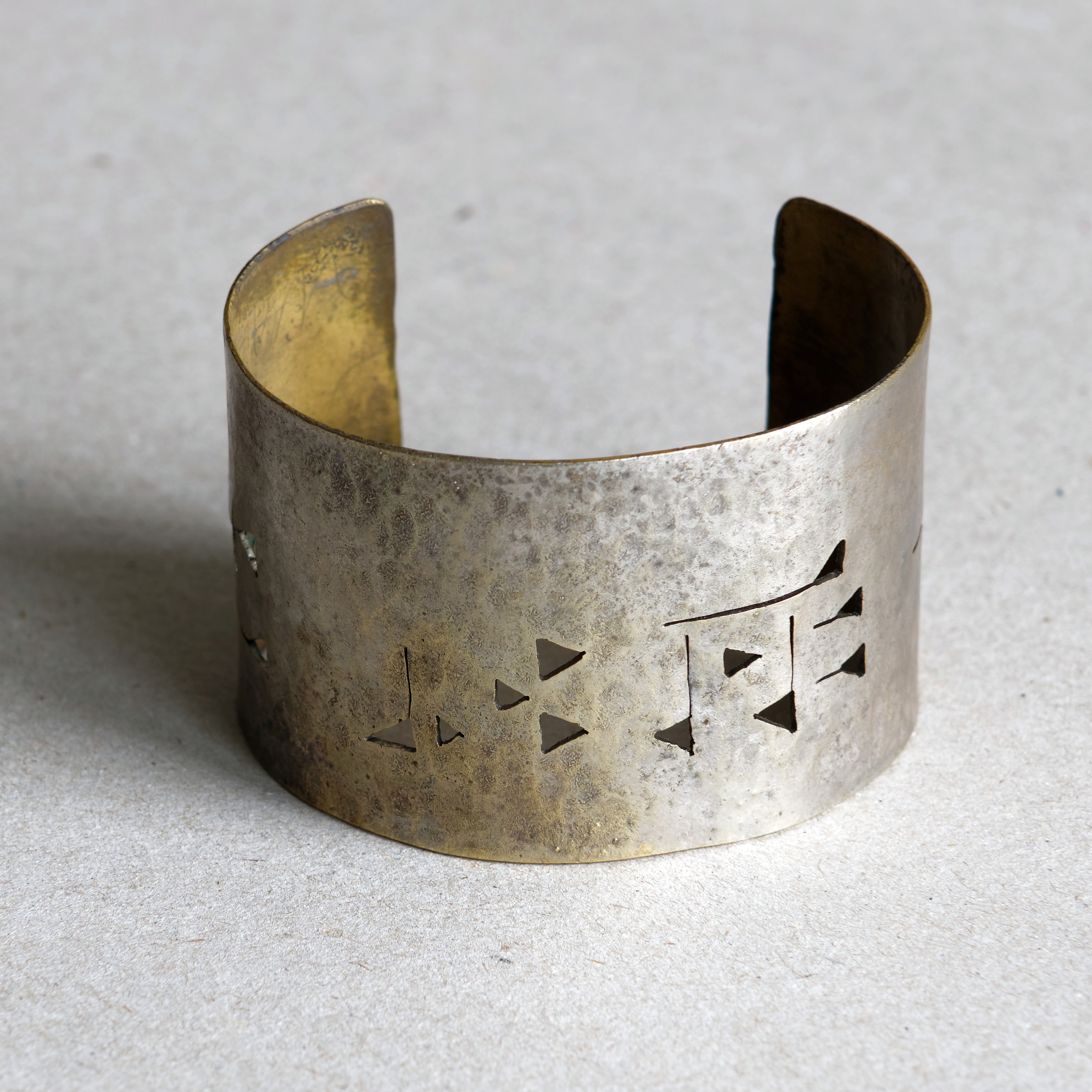 Kupfernes Armband (Kulturverein Guntersblum CC BY-NC-SA)