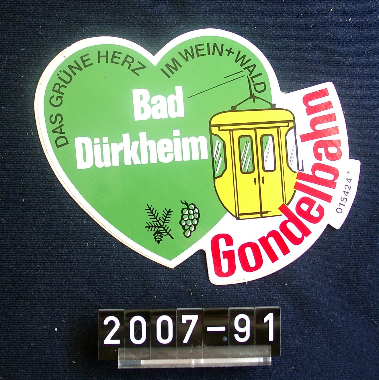 Aufkleber; Bad Dürkheim Gondelbahn; um 1975 (Stadtmuseum Bad Dürkheim, Museumsgesellschaft Bad Dürkheim e.V. CC BY-NC-SA)
