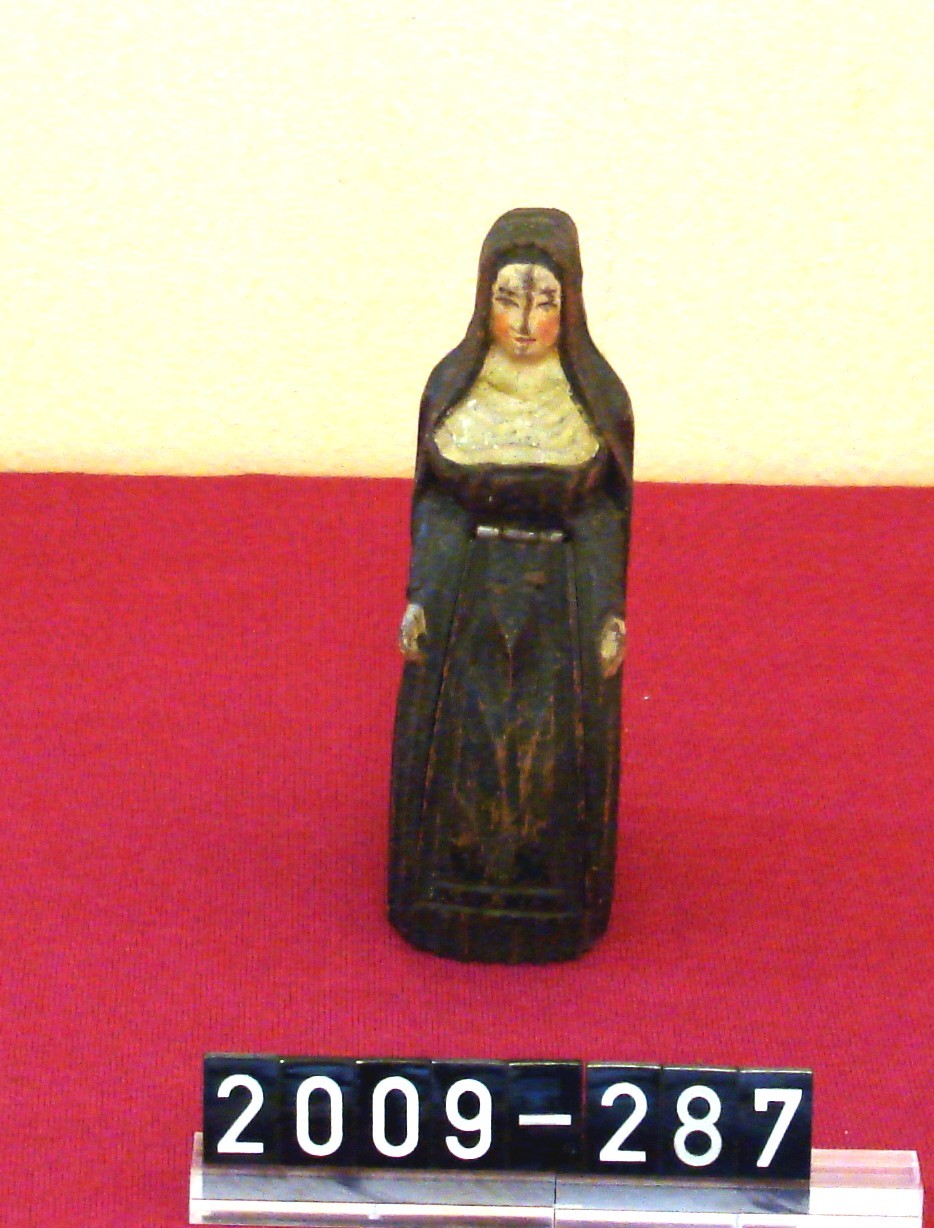 Figur; Holzfigur; Motiv: "Nonne"; 19. Jh. (Stadtmuseum Bad Dürkheim, Museumsgesellschaft Bad Dürkheim e.V. CC BY-NC-SA)