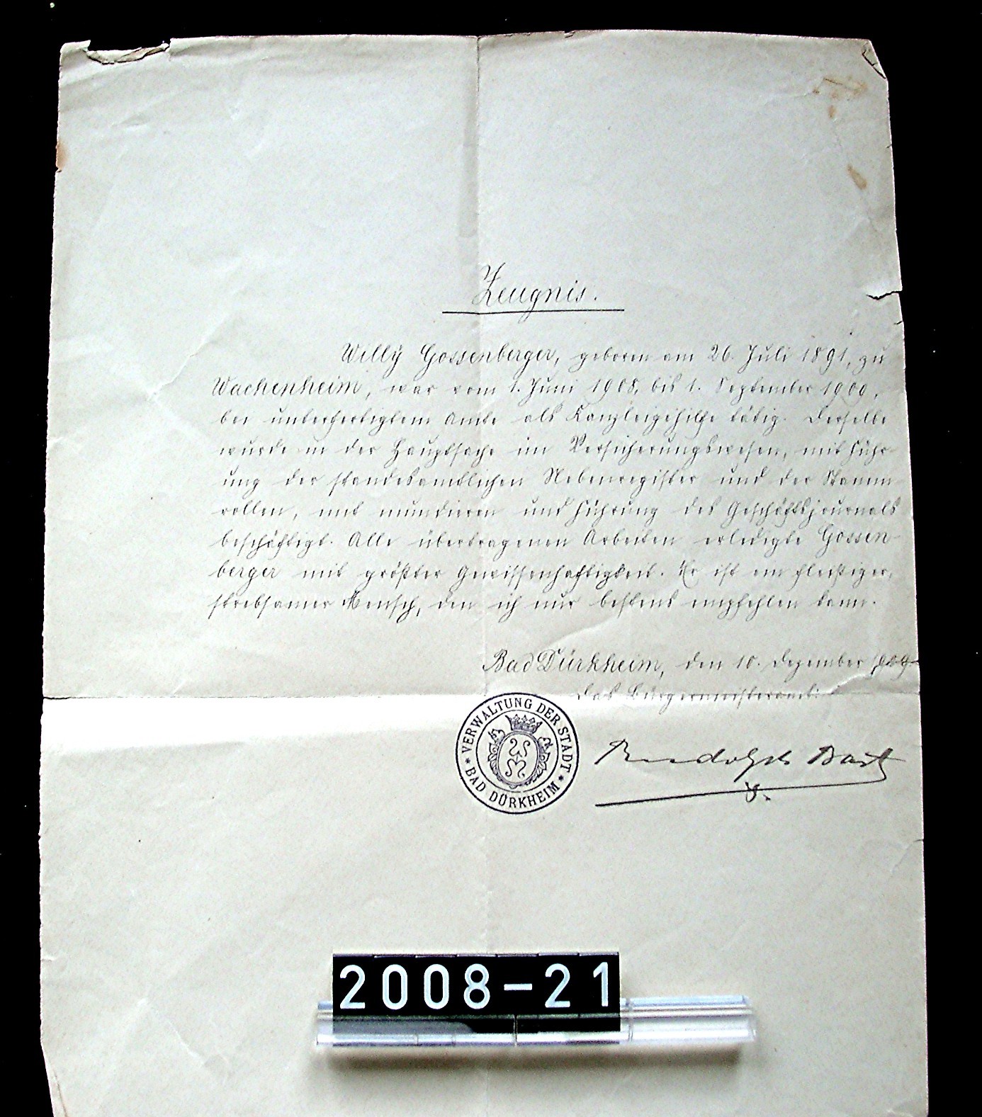 Urkunde; Zeugnis des "Willy Gossenberger" von Bürgermeister Rudolph Bart; 1909 (Stadtmuseum Bad Dürkheim, Museumsgesellschaft Bad Dürkheim e.V. CC BY-NC-SA)